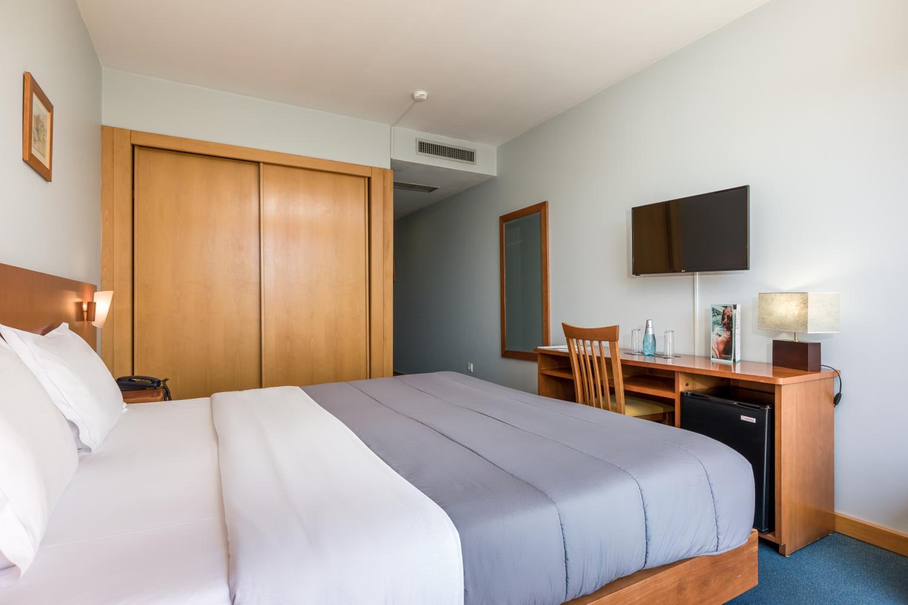 Superior Double Room - Photo 3