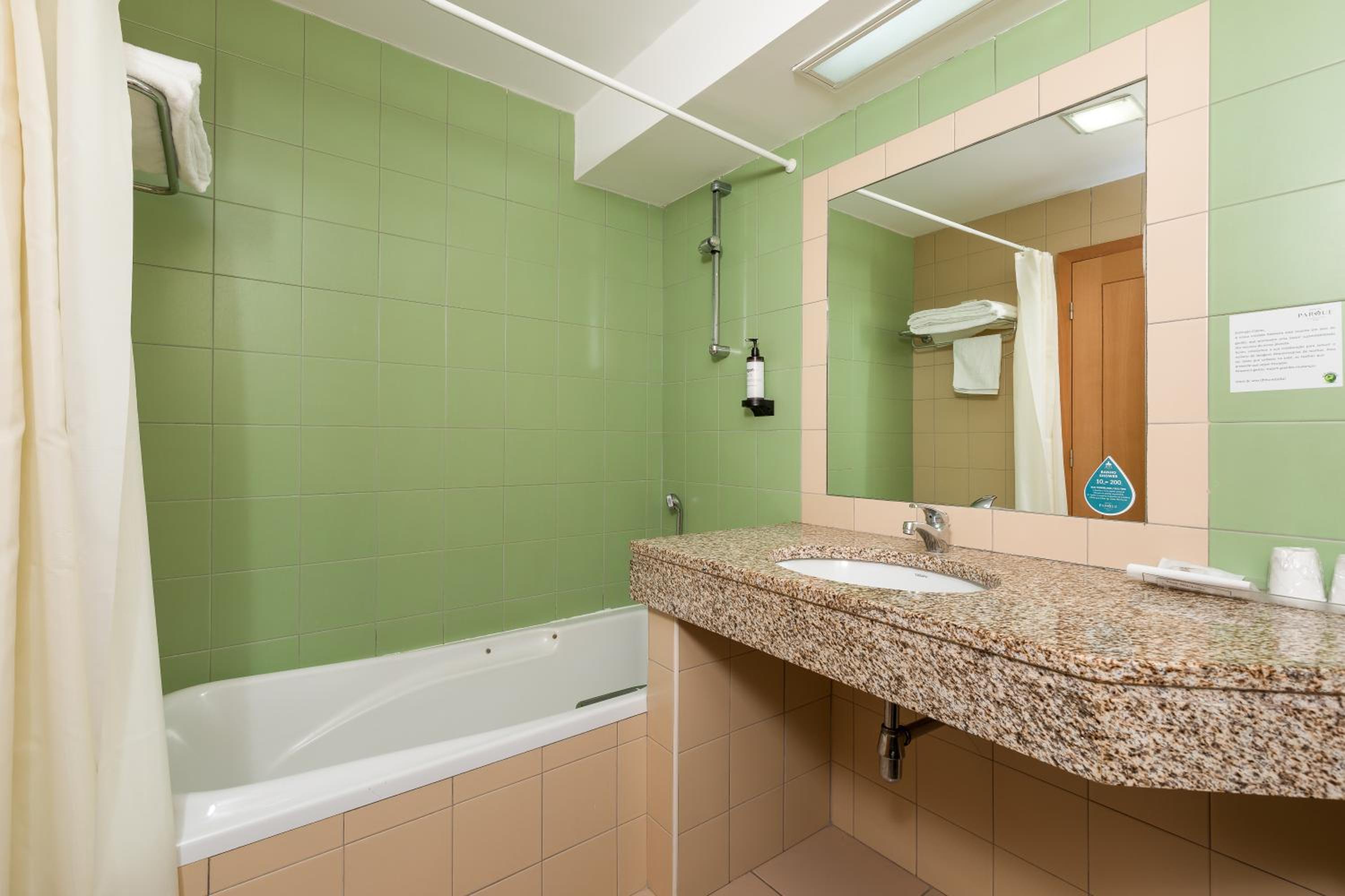 Superior Double Room - Photo 4