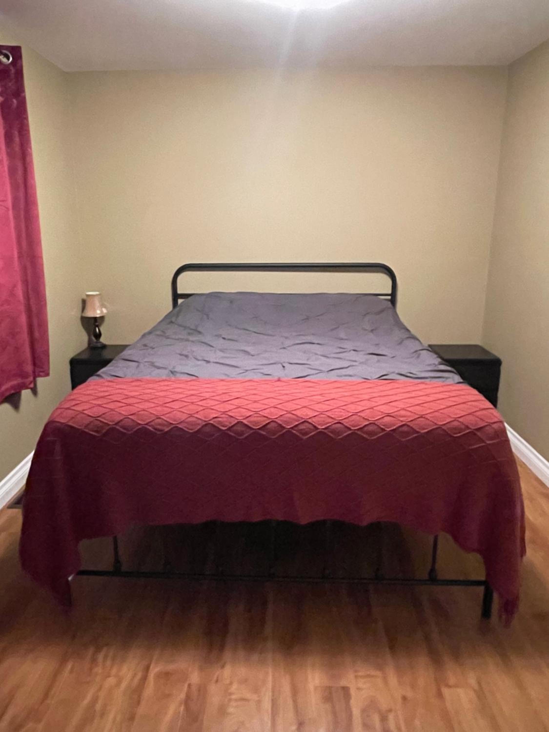 Double Room With Shared Bathroom photo 1