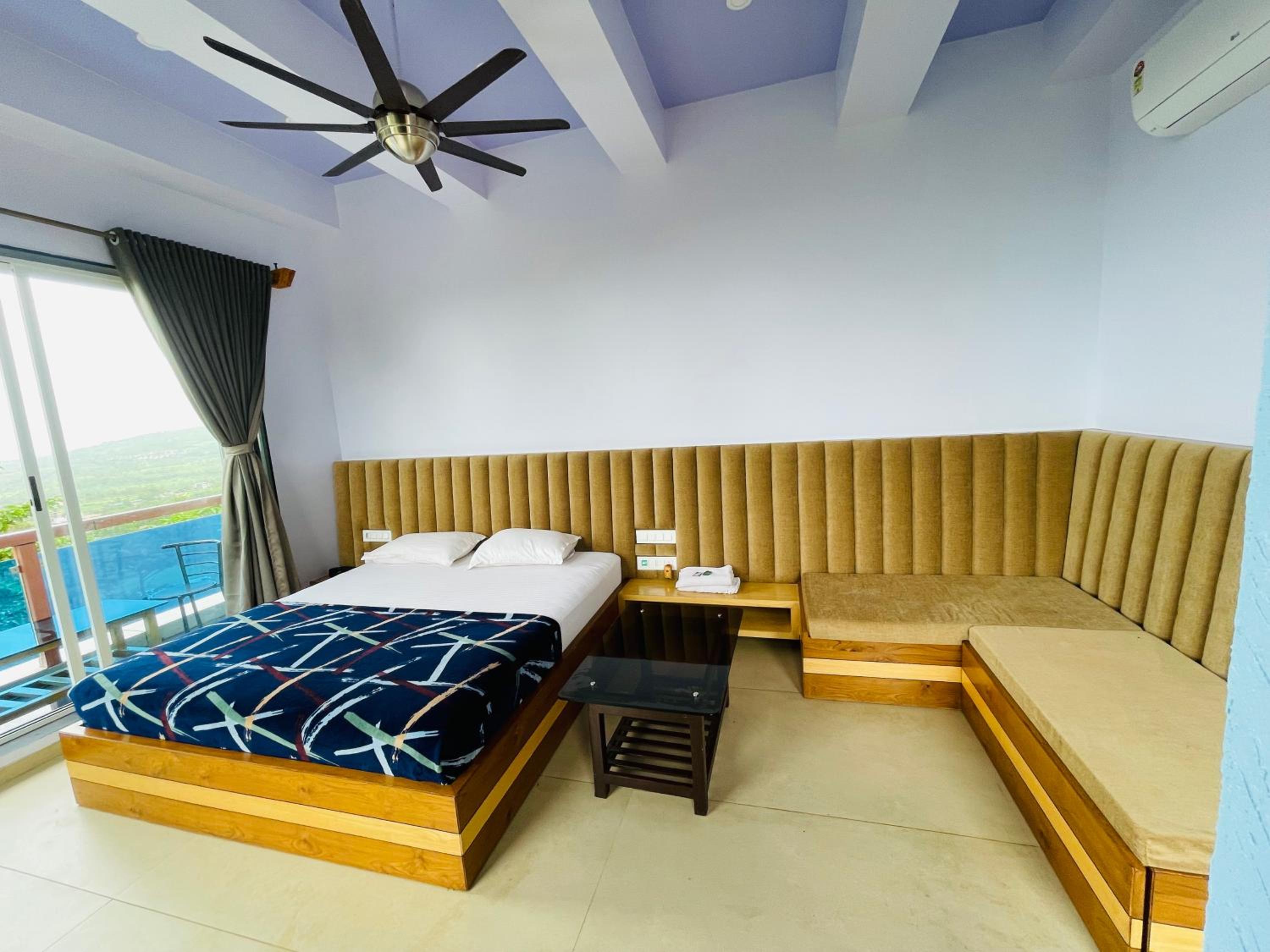 Suite With Balcony