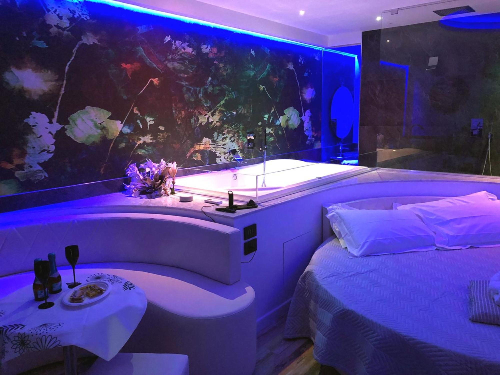 King Suite with Spa Bath
