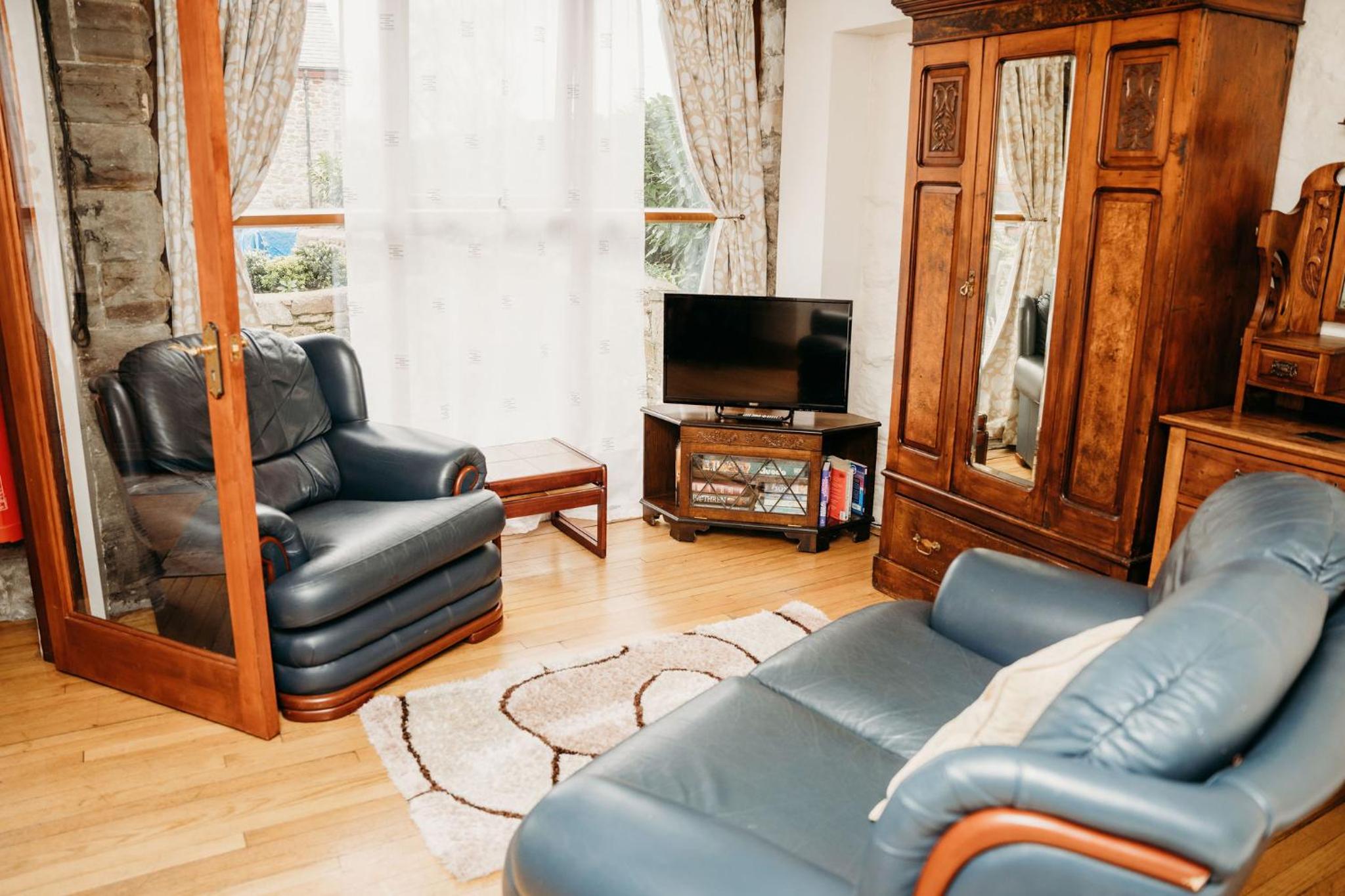Large Double or Twin Room photo 2