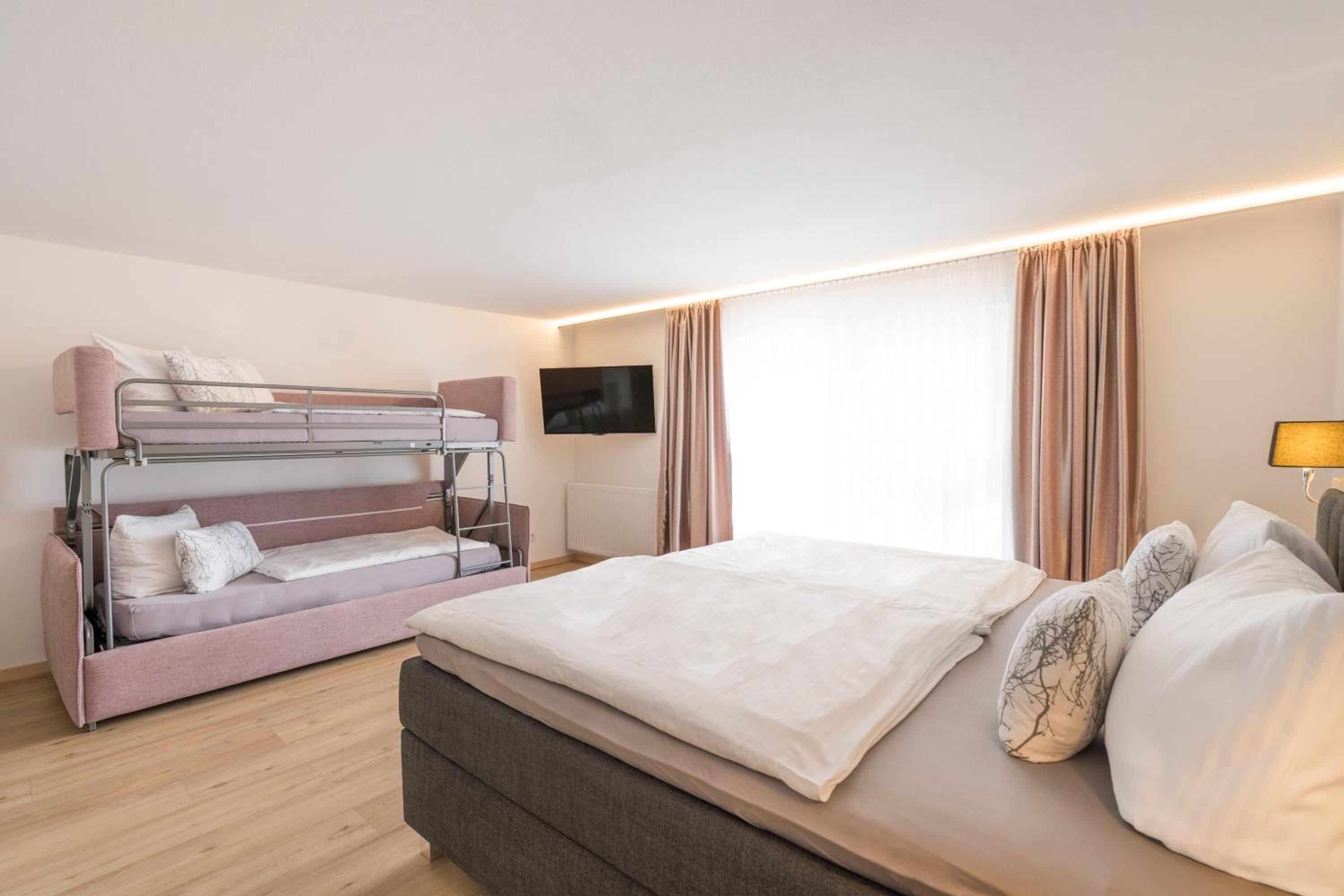 761-4 Doppelzimmer Plus - Photo 3
