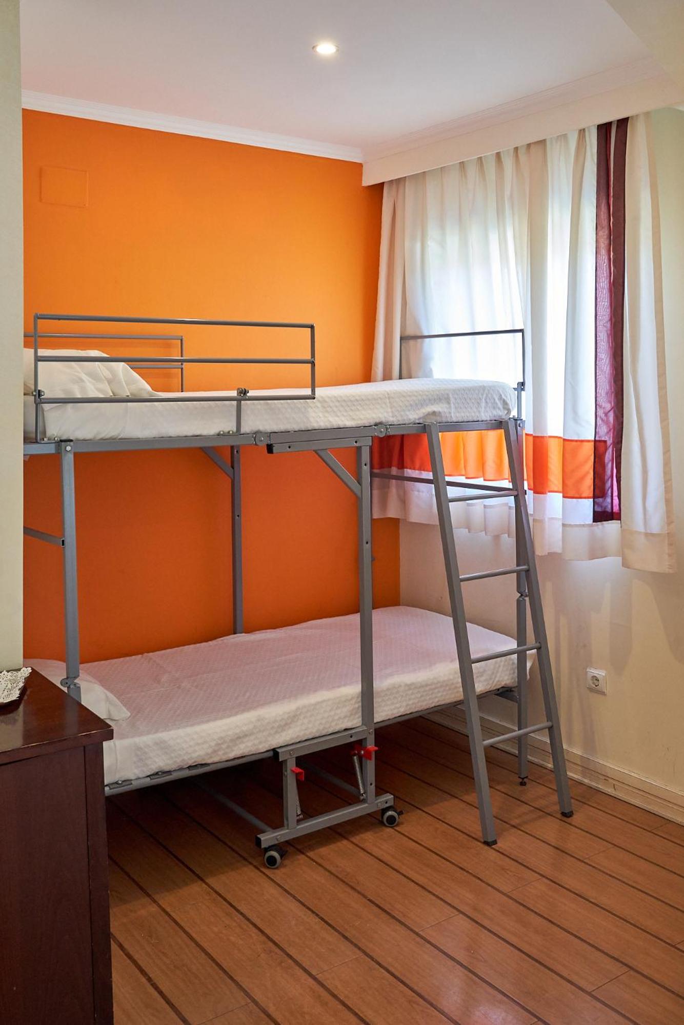 Superior Twin Room with Garden View - Photo 5
