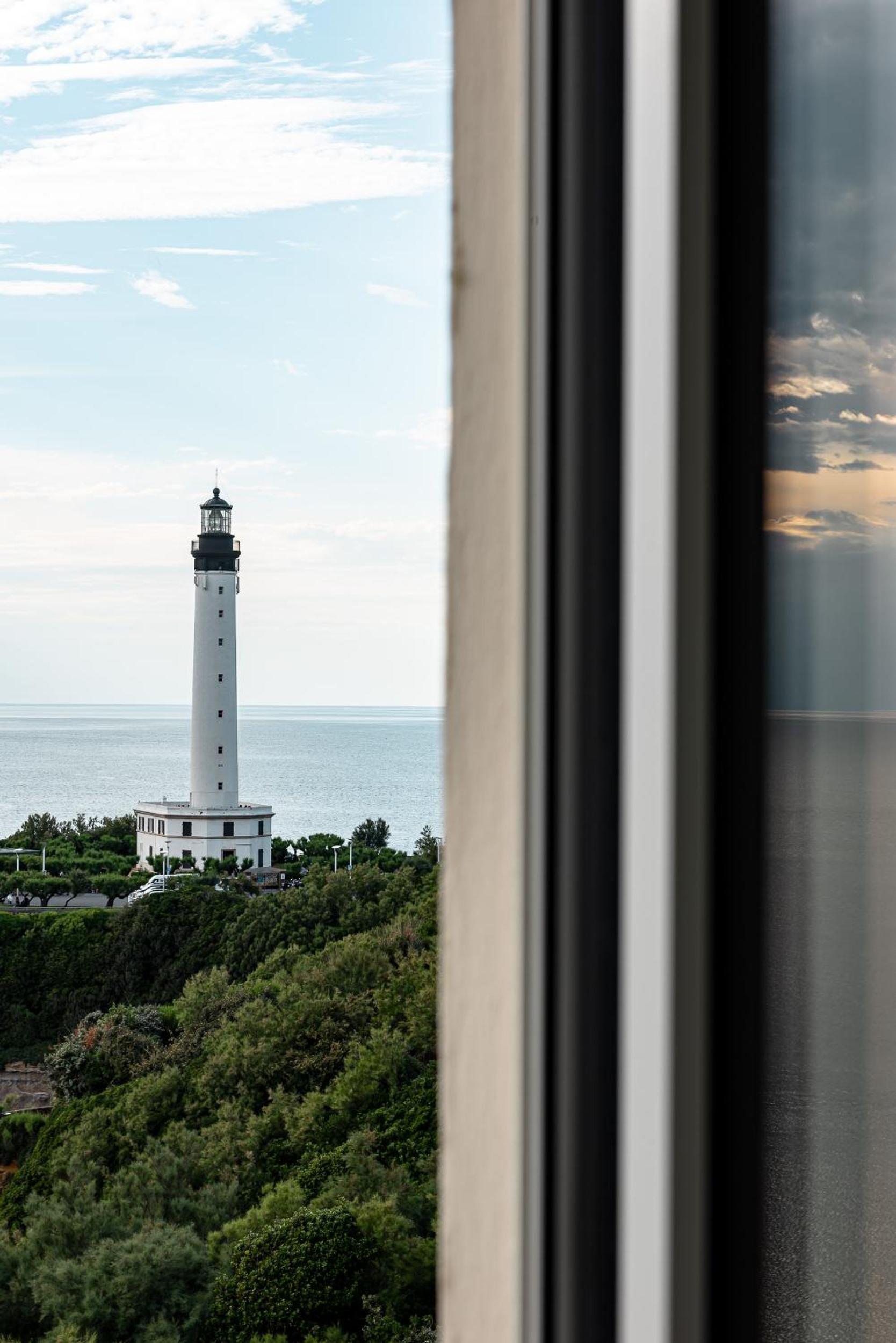 Deluxe Double Room with Sea View photo 3
