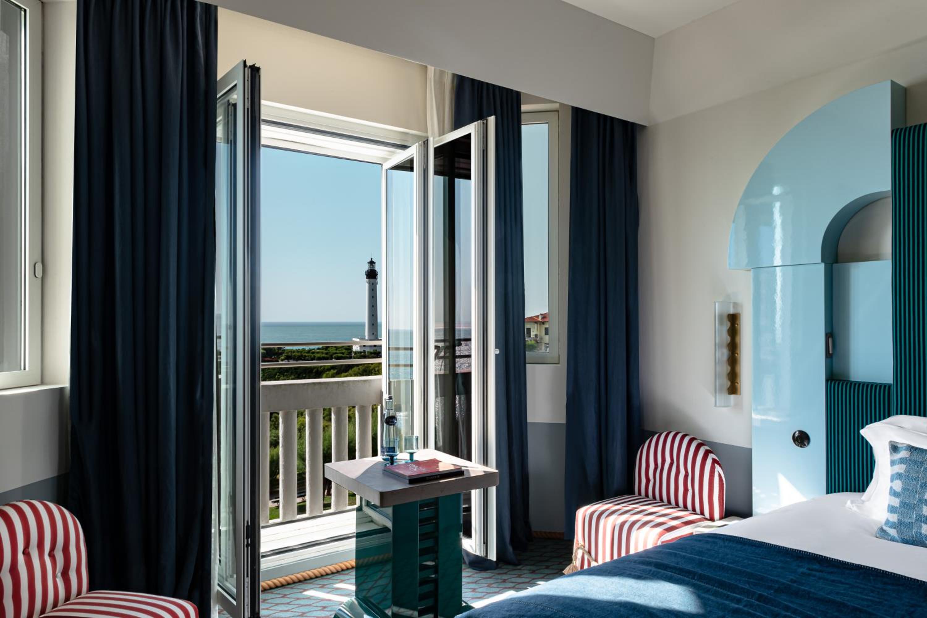 Deluxe Double Room with Sea View