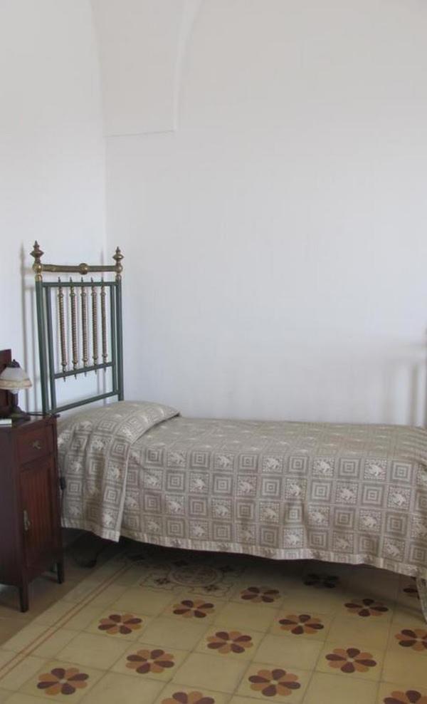 Superior Family Room photo 1