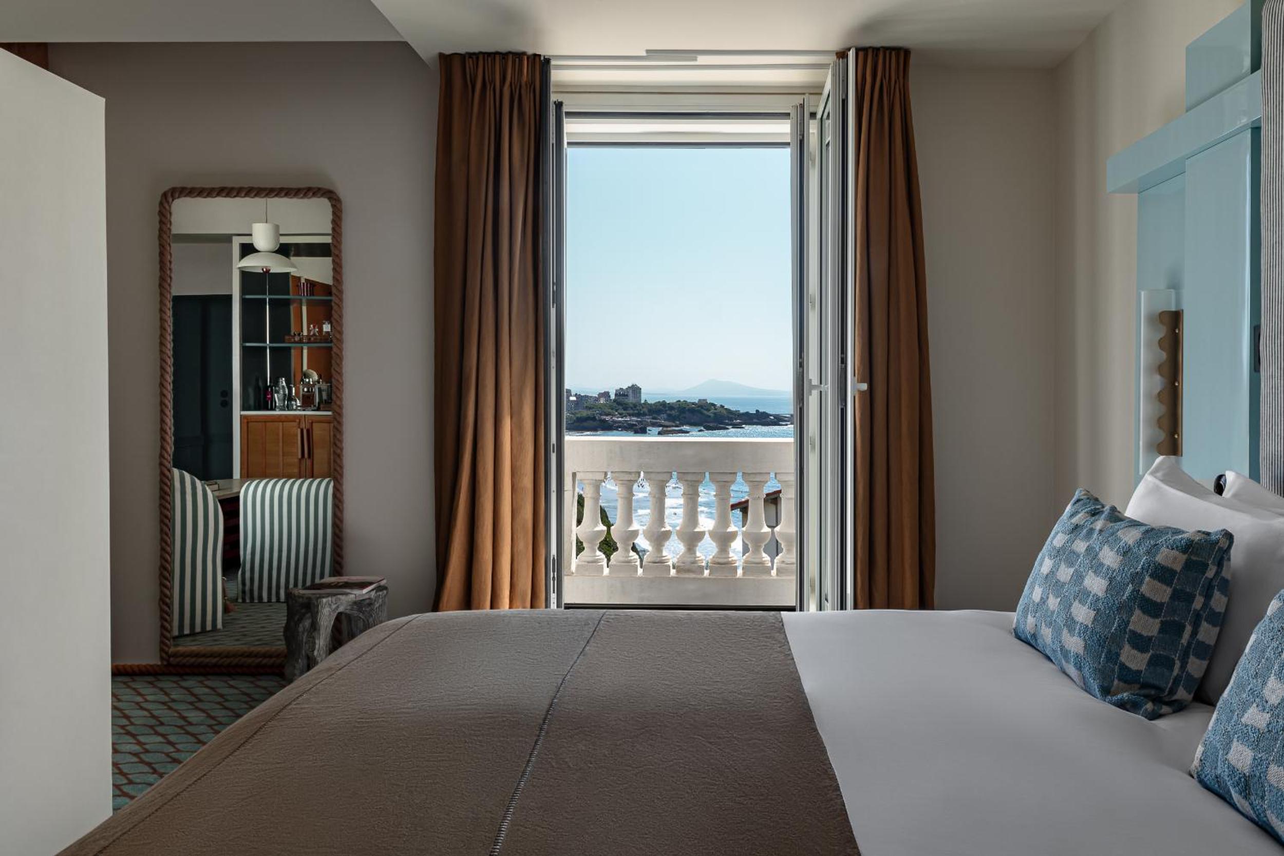 Suite with Sea View photo 1