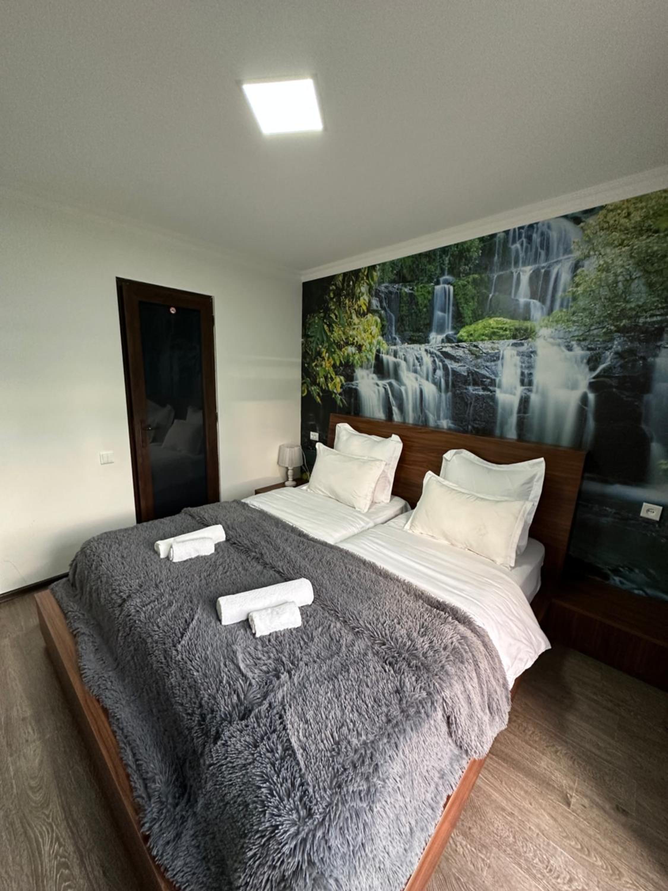 King Room with Mountain View