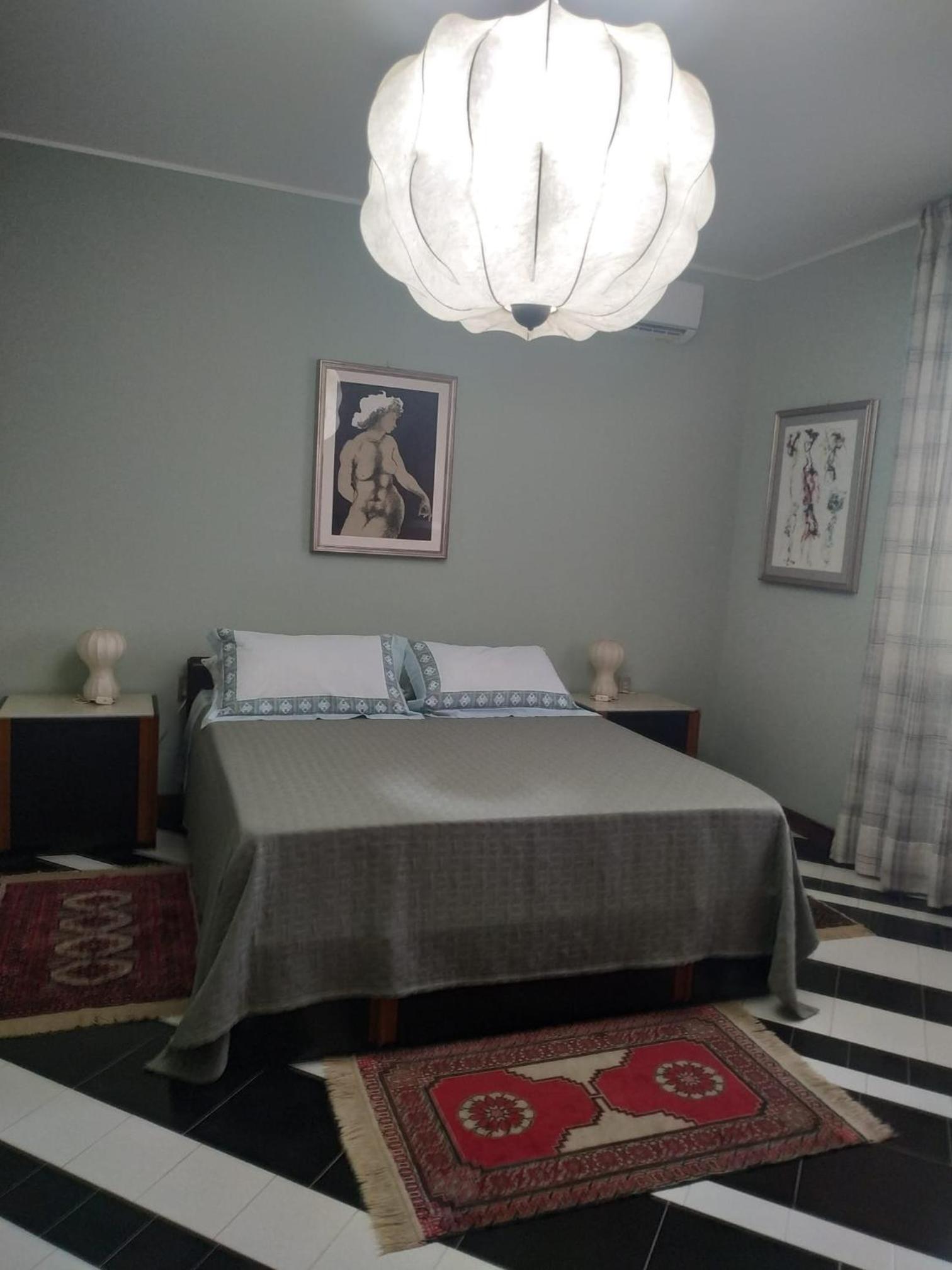 Deluxe Double Room With Bath photo 3