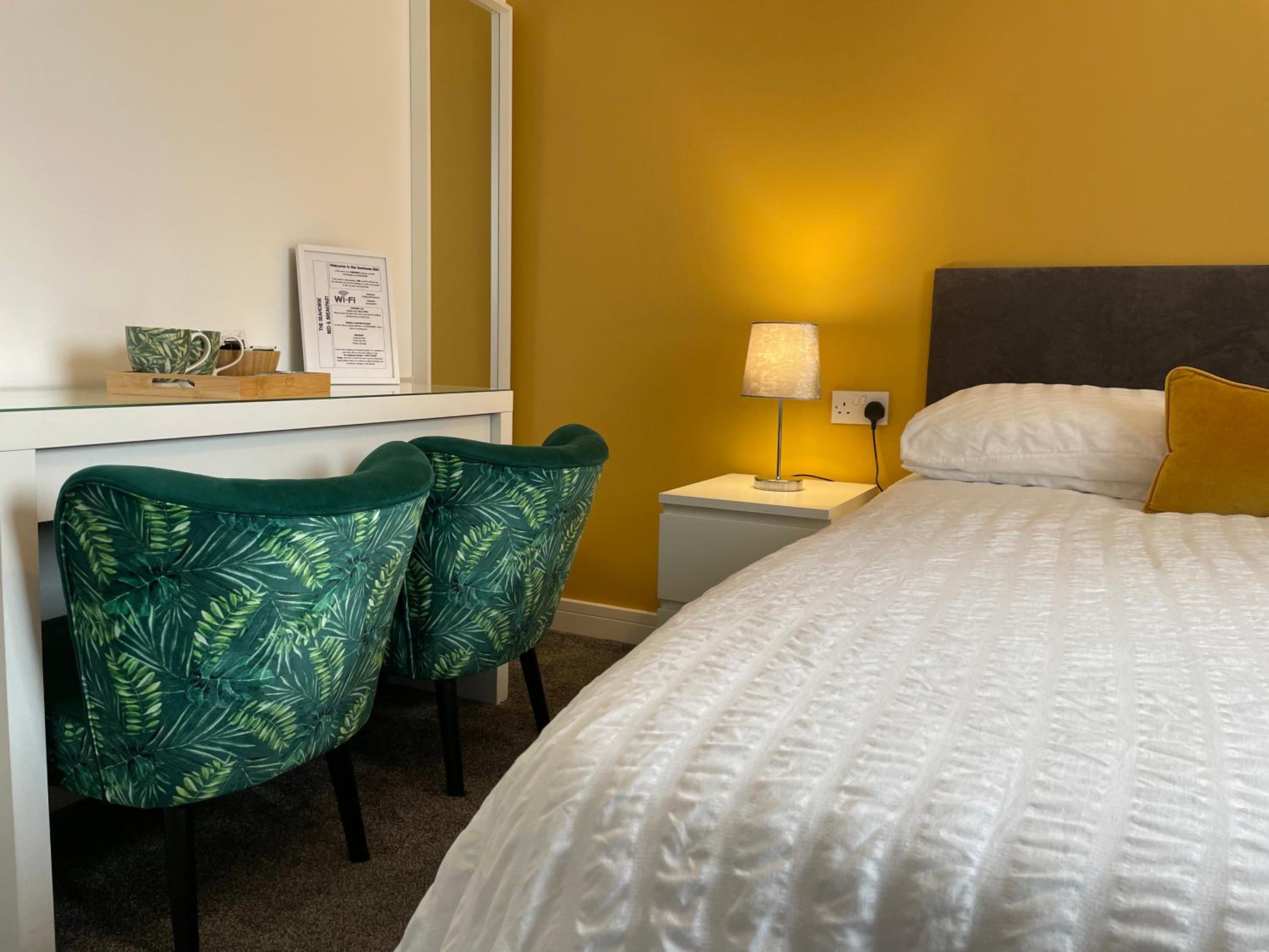 Double Room - Photo 3