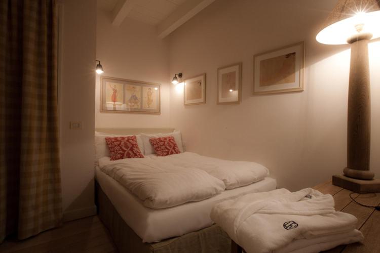 Two-Bedroom Apartment photo 3
