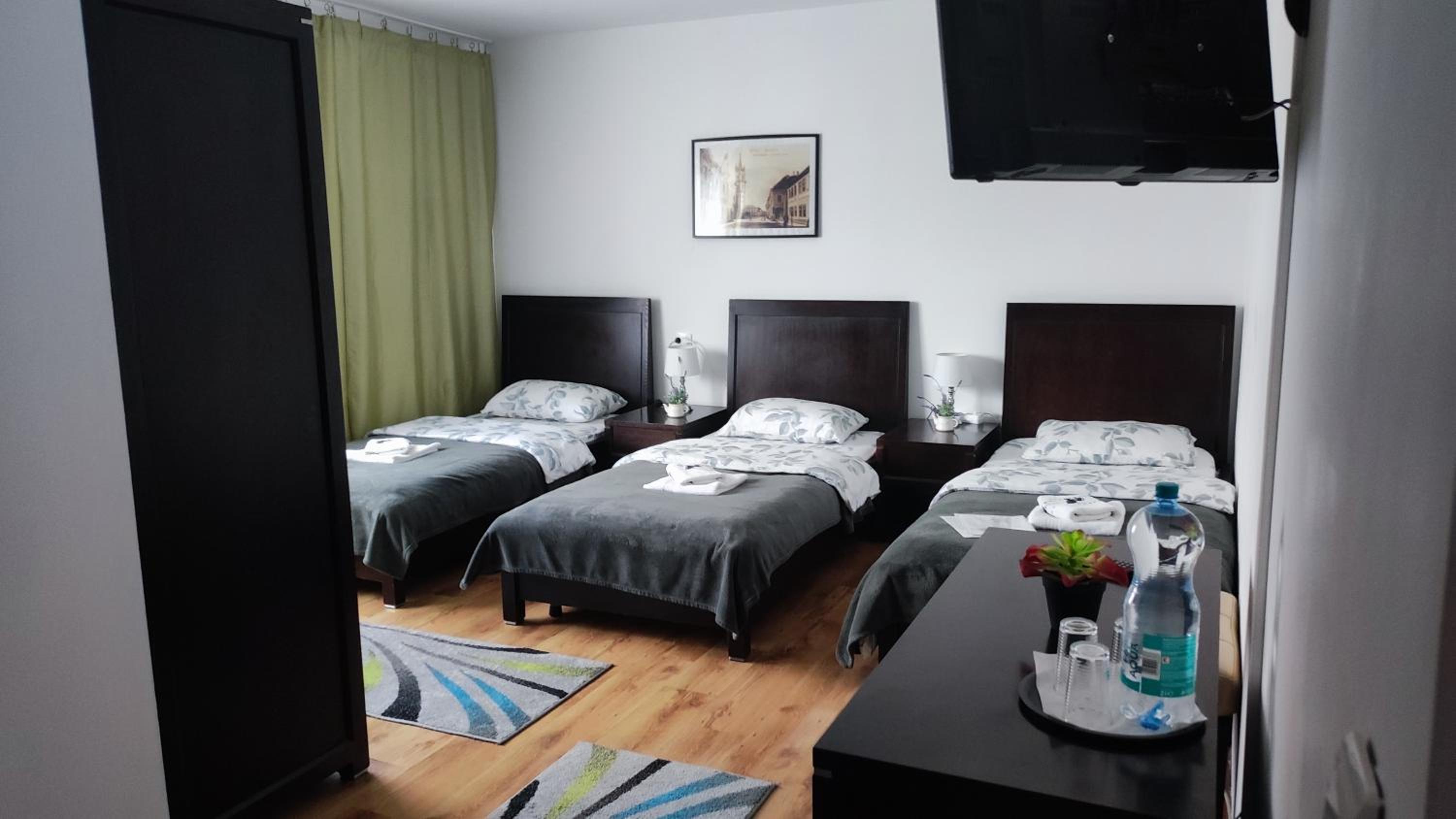 Triple Room with Private Bathroom
