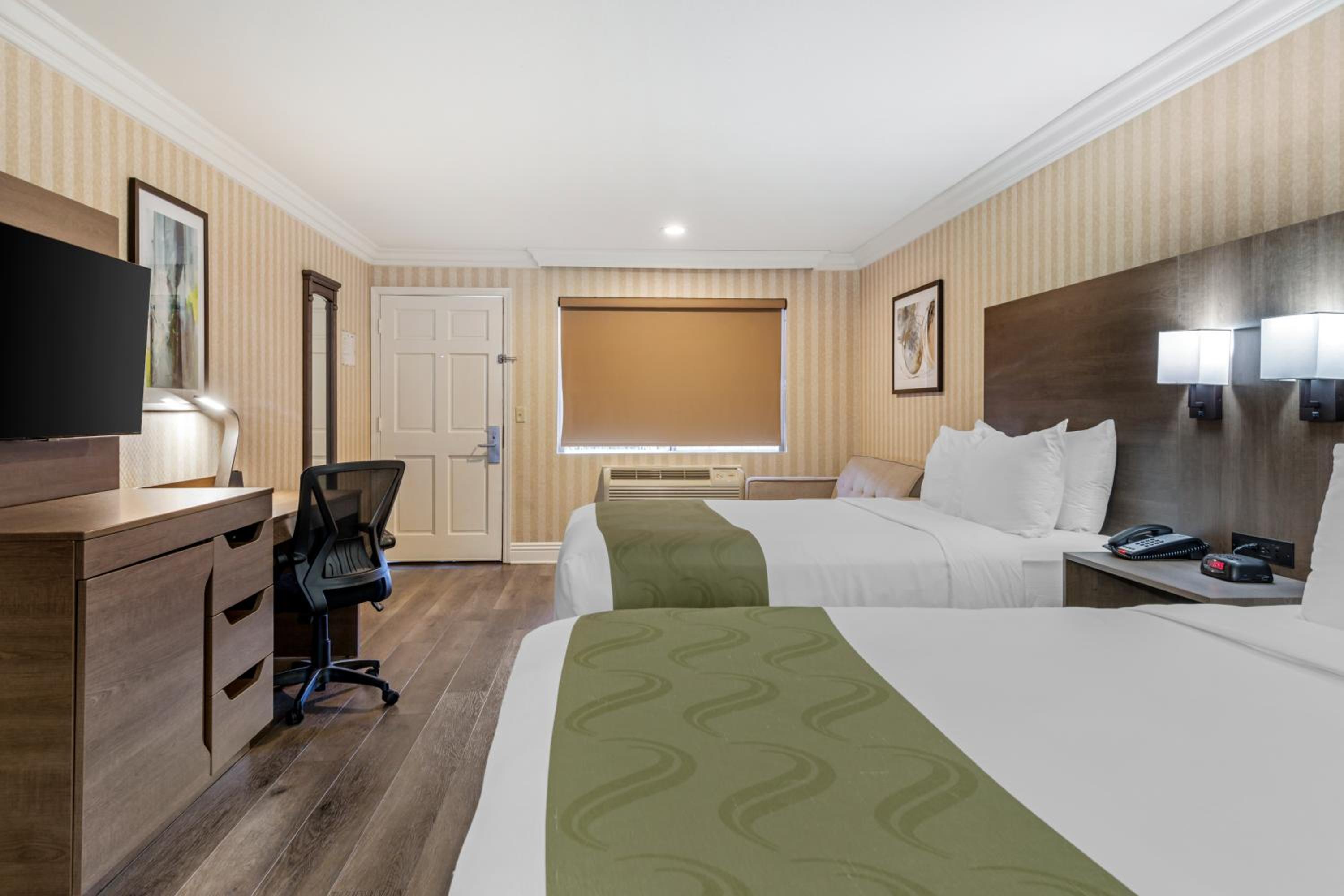 Standard Room, 2 Queen Beds, Accessible Tub, Non Smoking photo 1