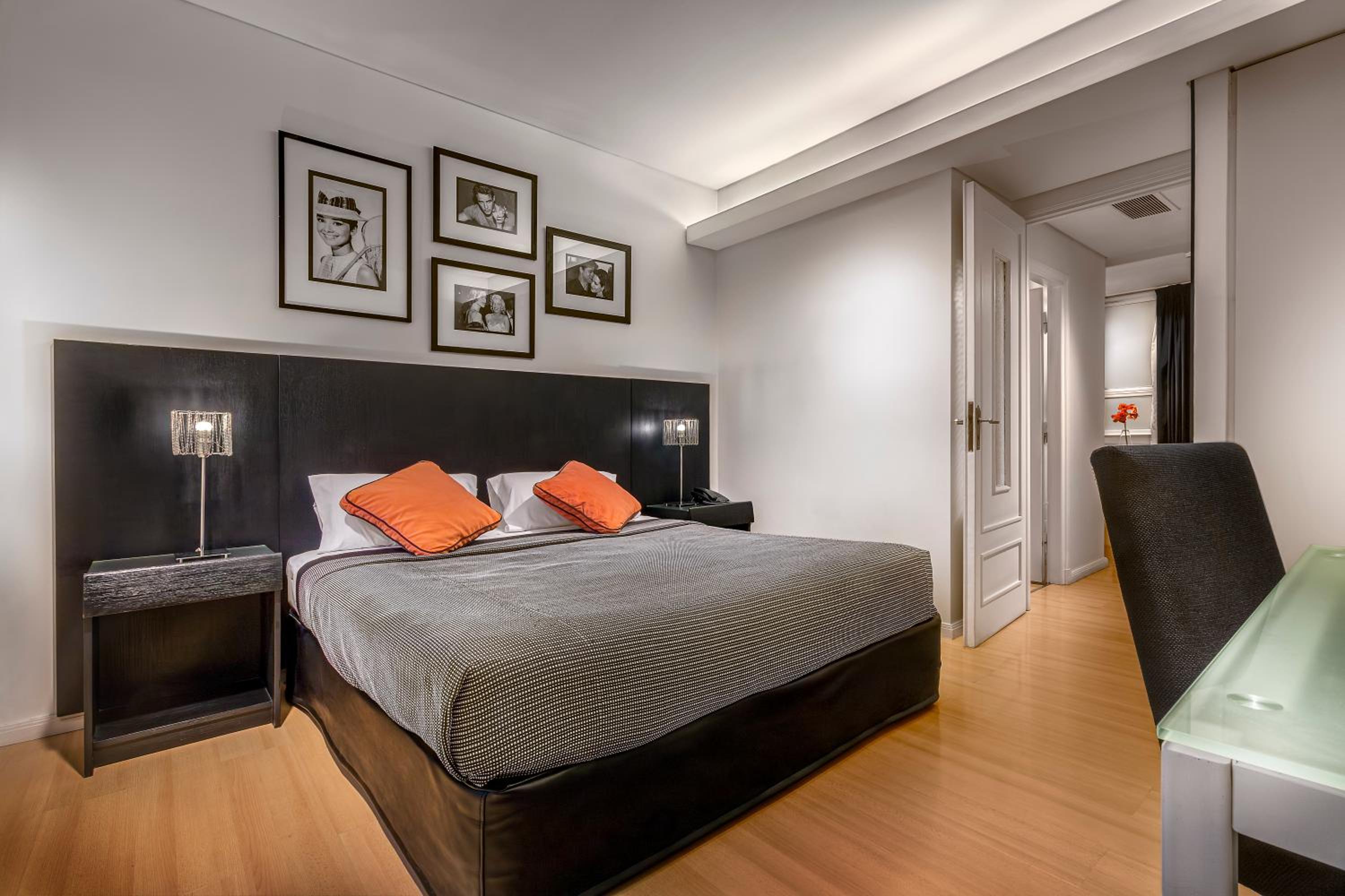 Junior Suite (2 Adults + 2 Children)