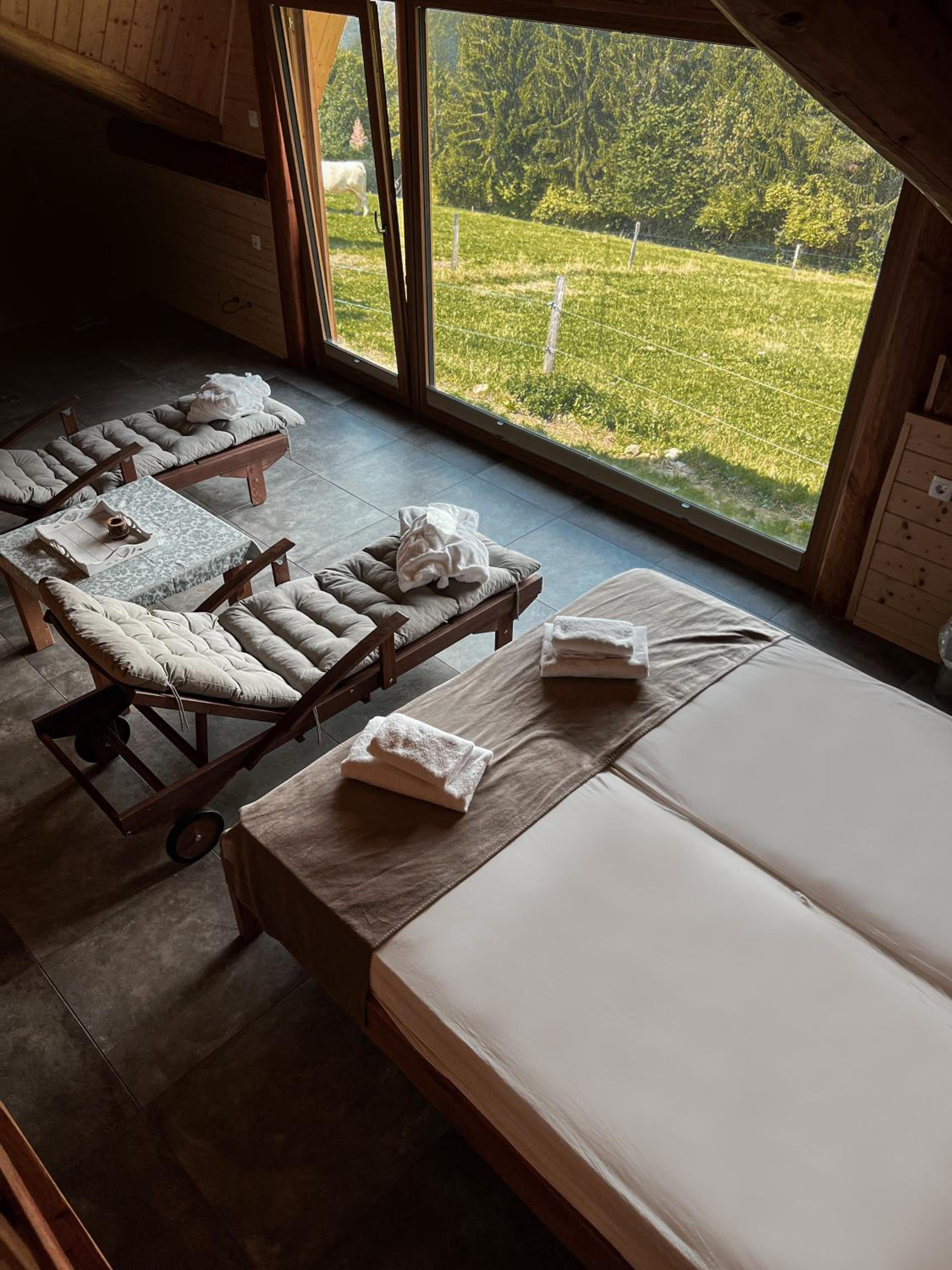 One-Bedroom Chalet photo 3