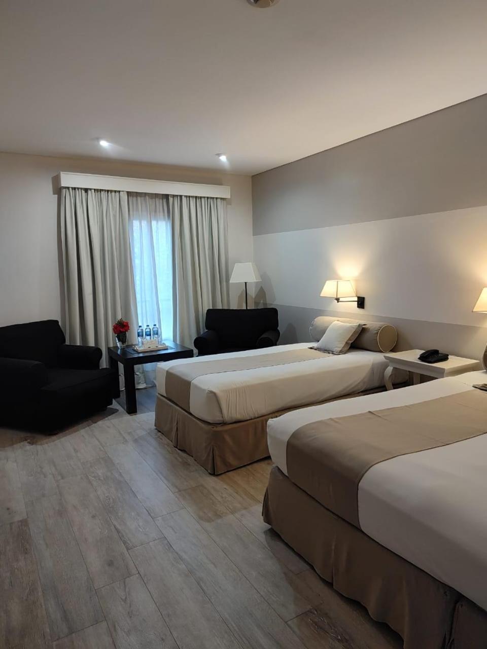 Executive Triple Room