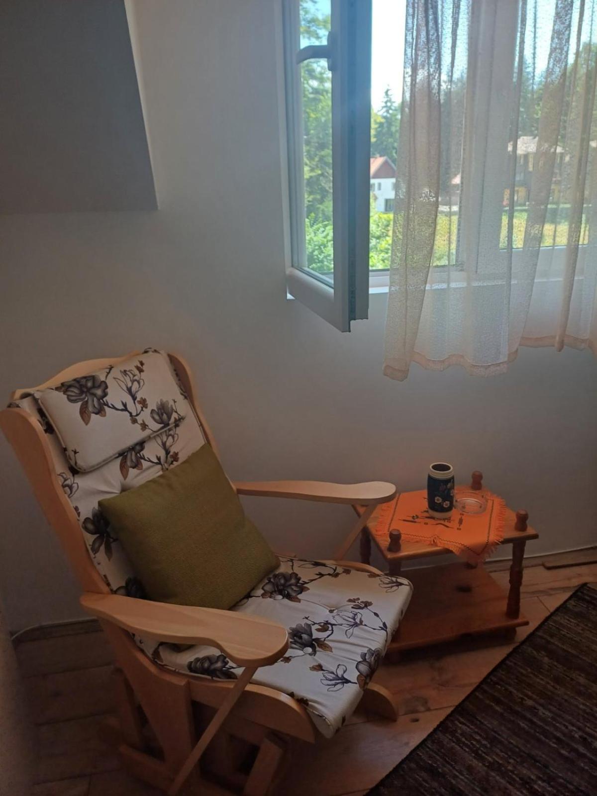 Studio Apartment photo 3