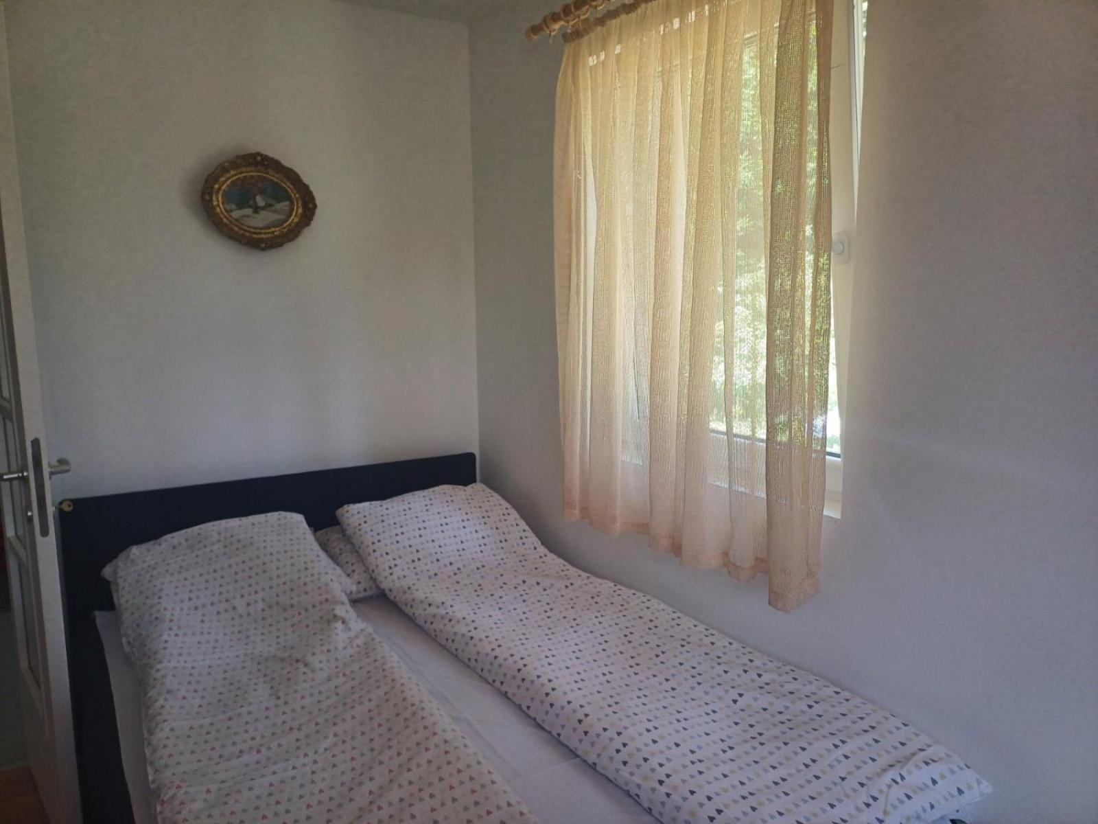 Studio Apartment photo 2