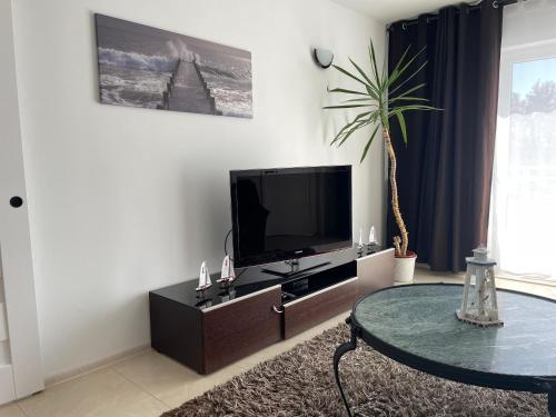Apartment with Sea View - Photo 22
