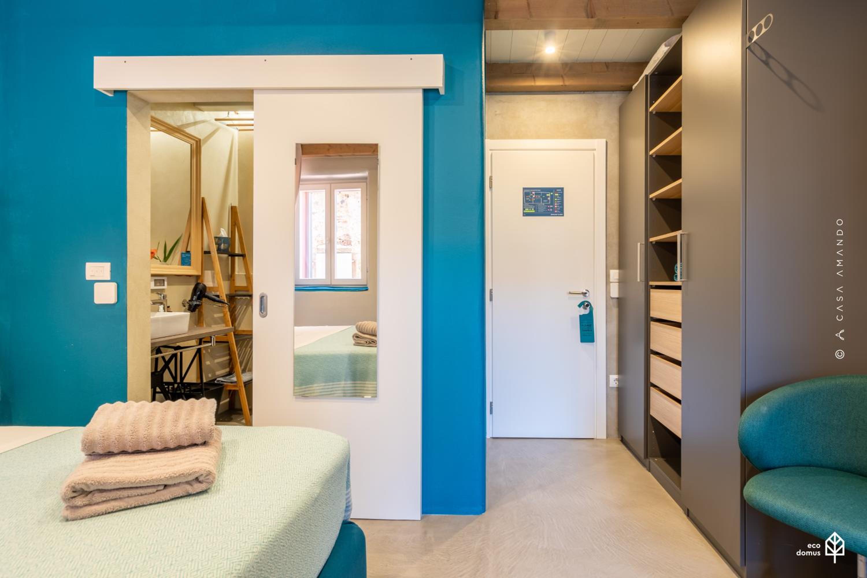 Double Room with Private Bathroom photo 2