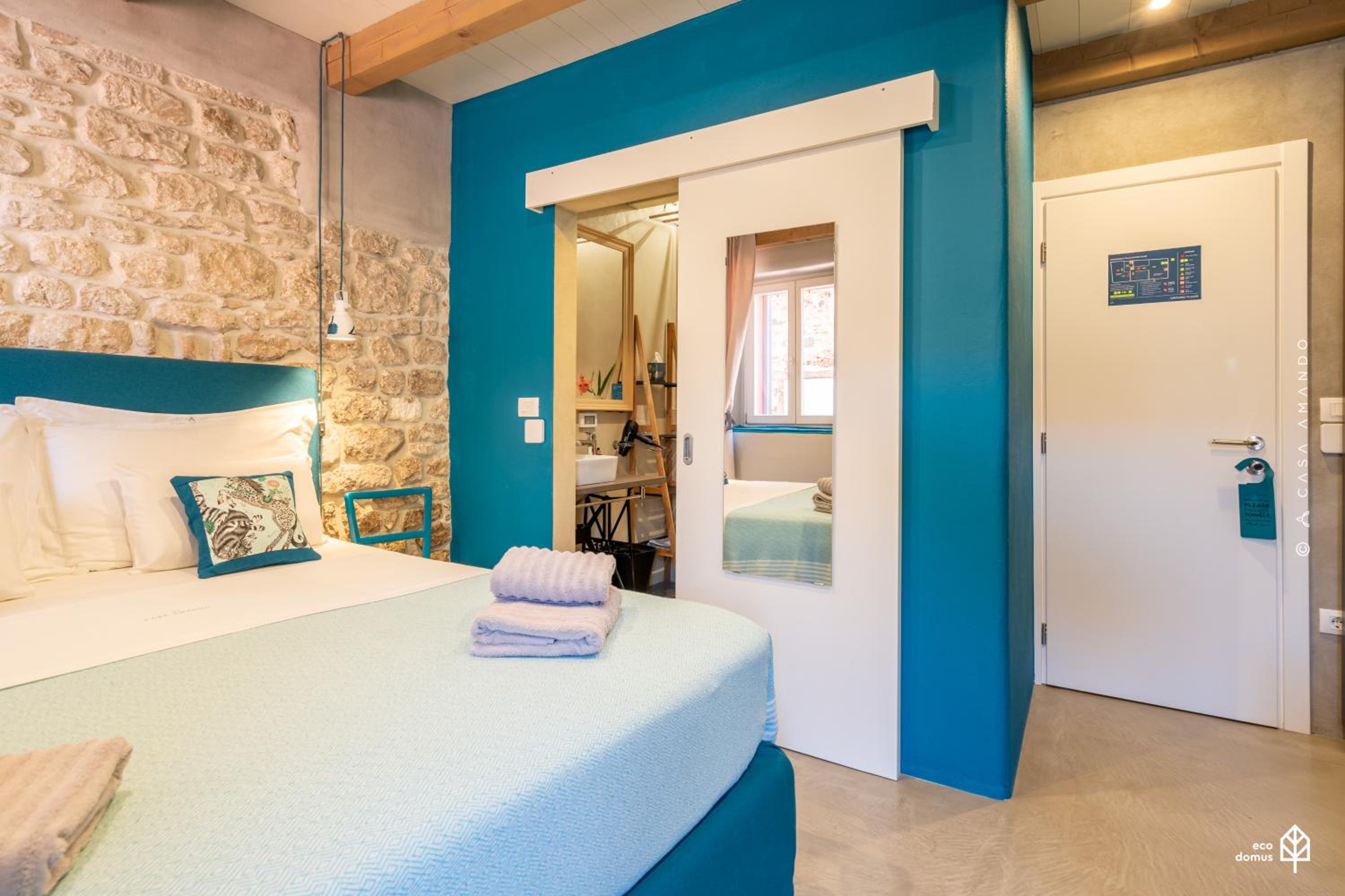 Double Room with Private Bathroom photo 1