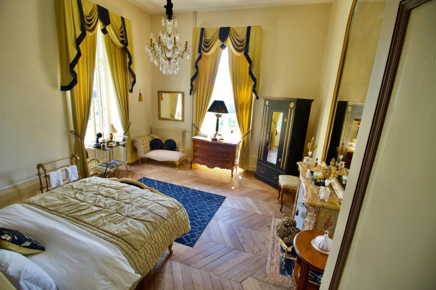 Deluxe Double Room with Shower photo 3