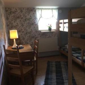 Quadruple Room with Shared Bathroom photo 3