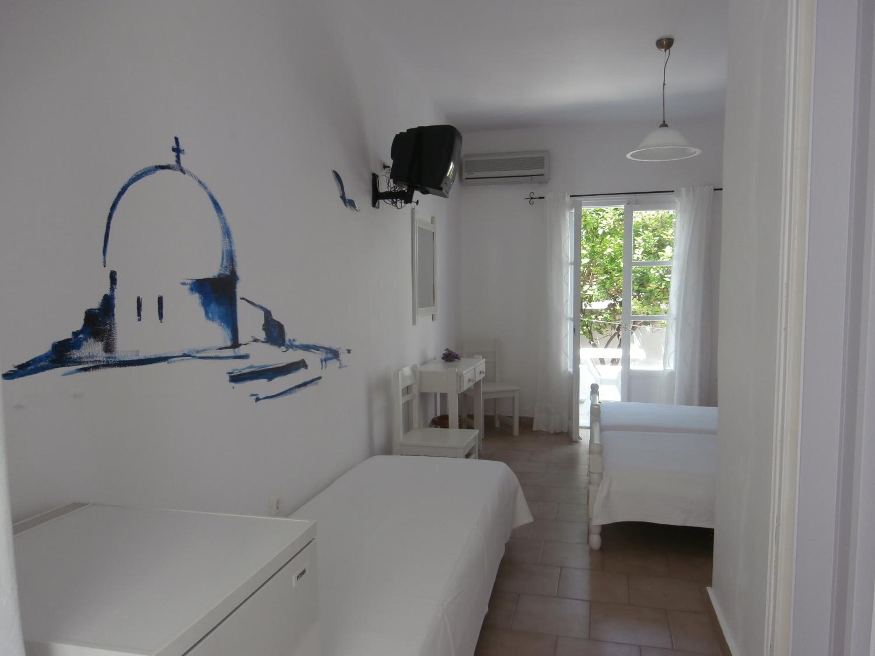 Triple Room photo 2