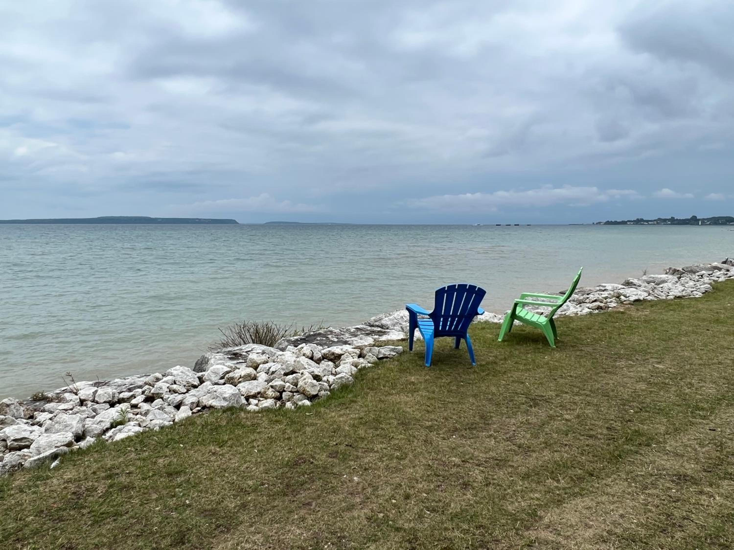 King Room - Lake Front/Non Smoking photo 2