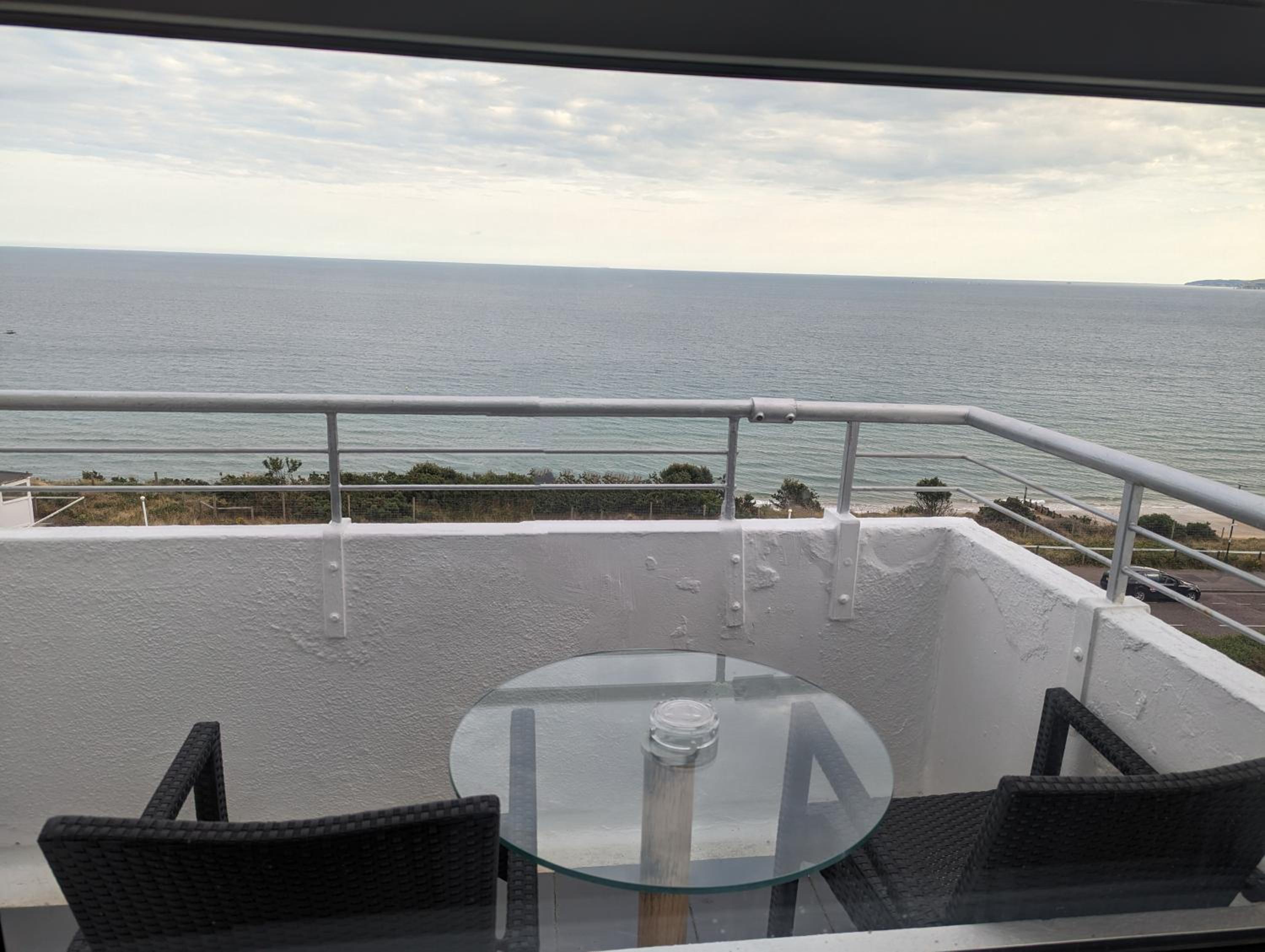 Superior Double Room with Balcony and Sea View - Photo 3