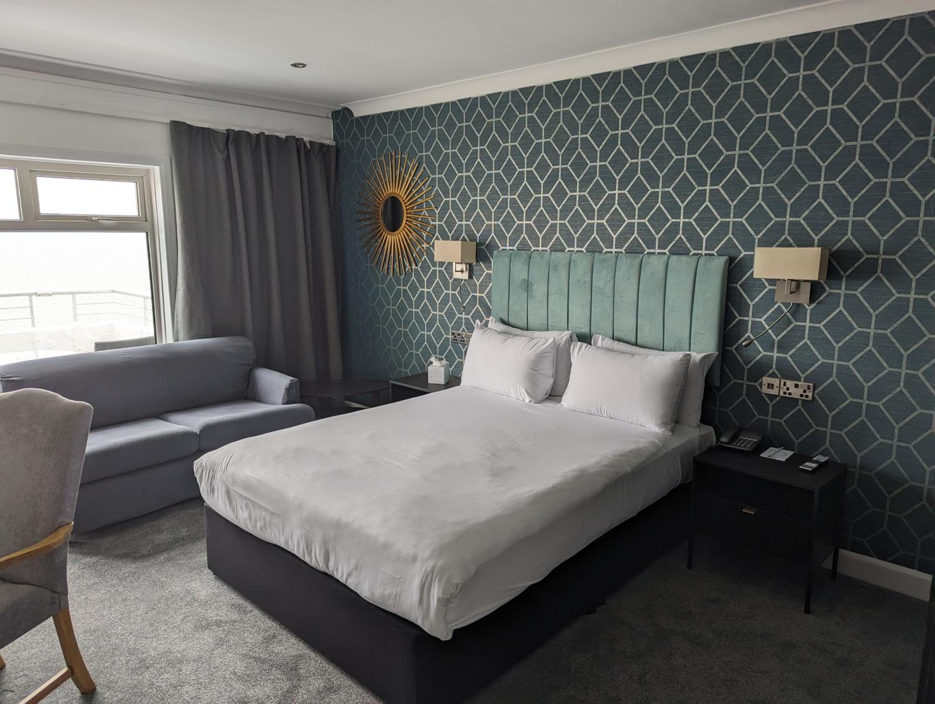 Superior Double Room with Balcony and Sea View - Photo 1