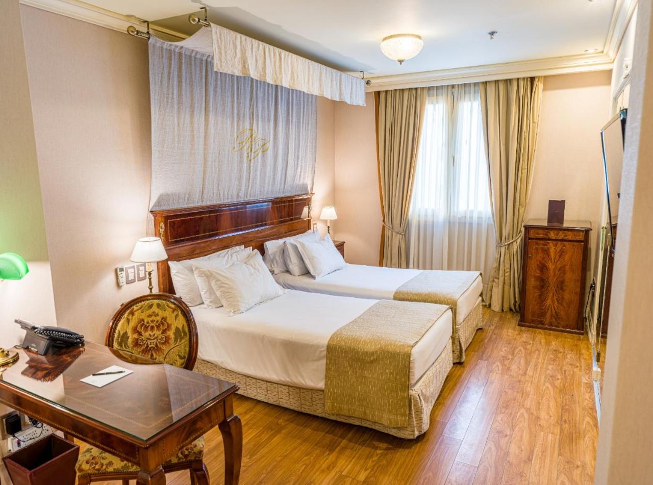 Melia Room King Bed
