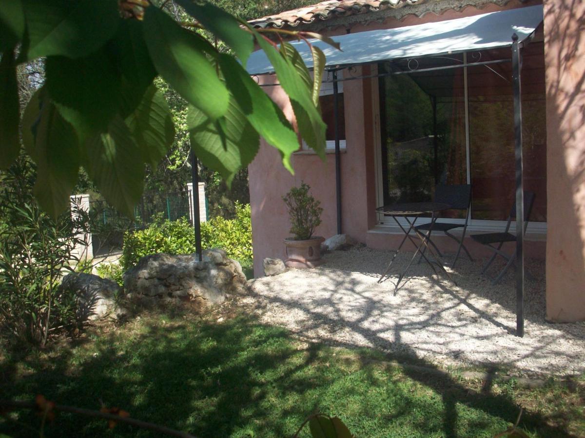 Double Room with Terrace - Photo 3