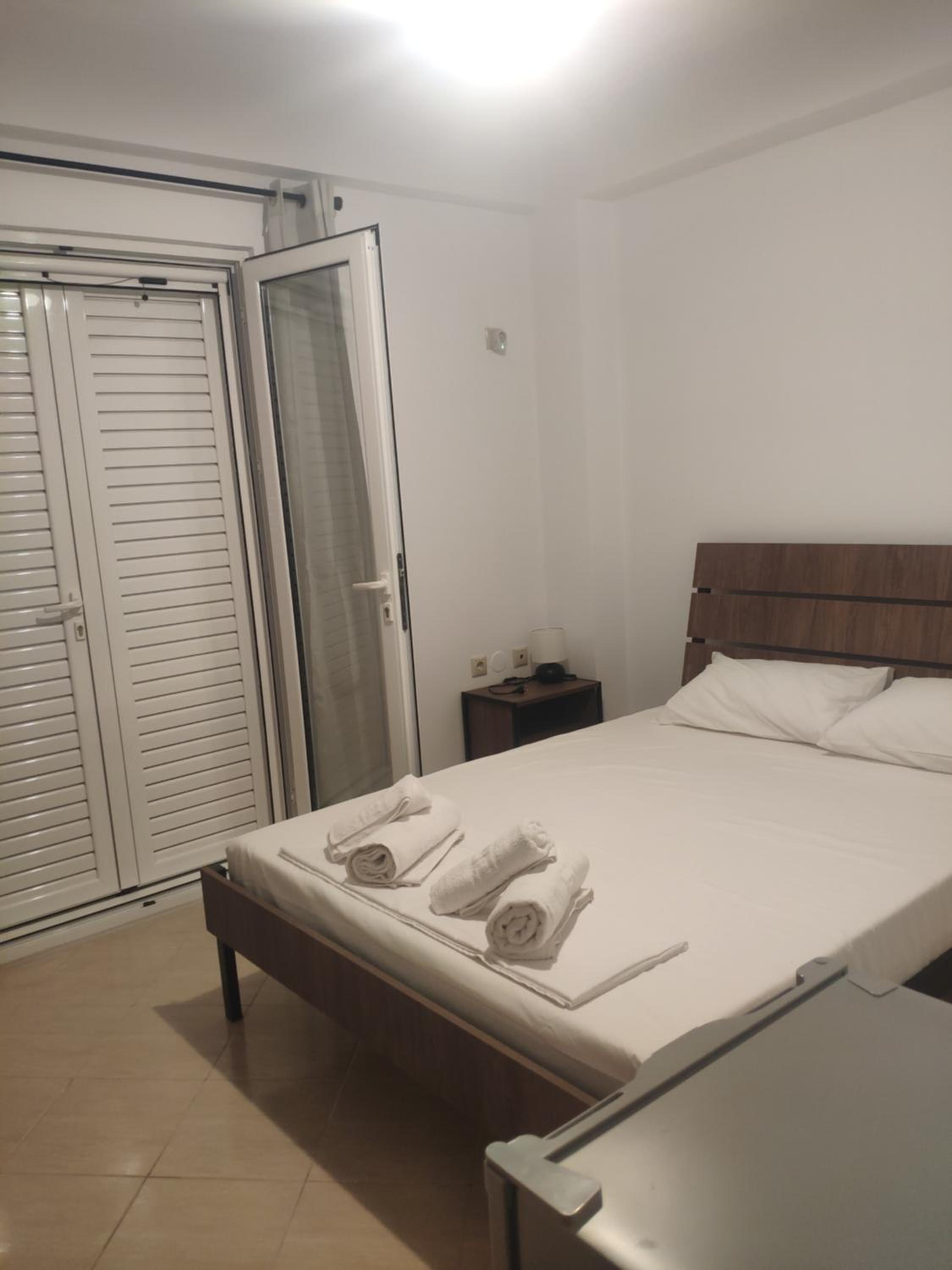 Double Room with Shared Bathroom