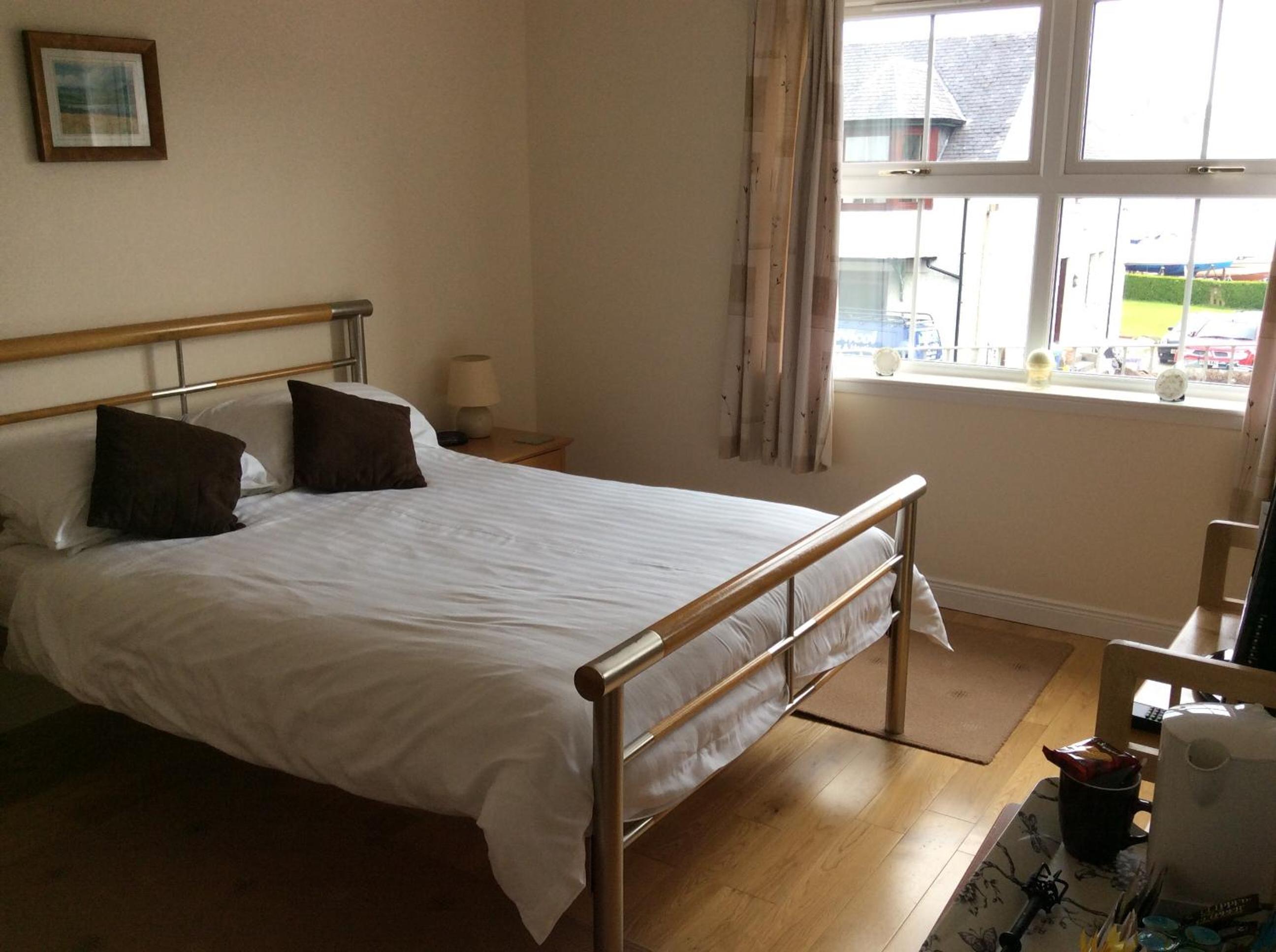Double Room with Private Bathroom photo 3