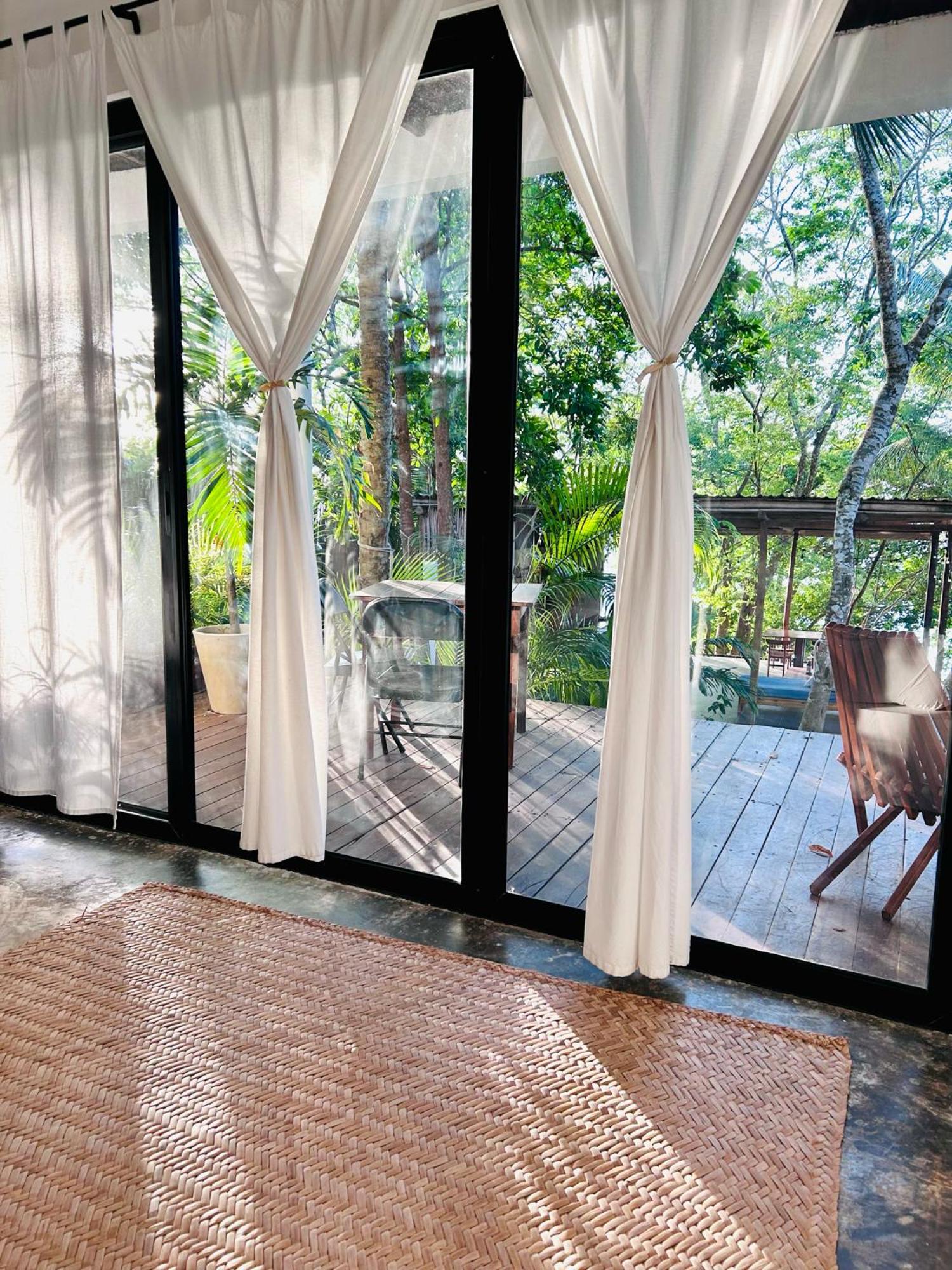 King Suite with Balcony photo 3