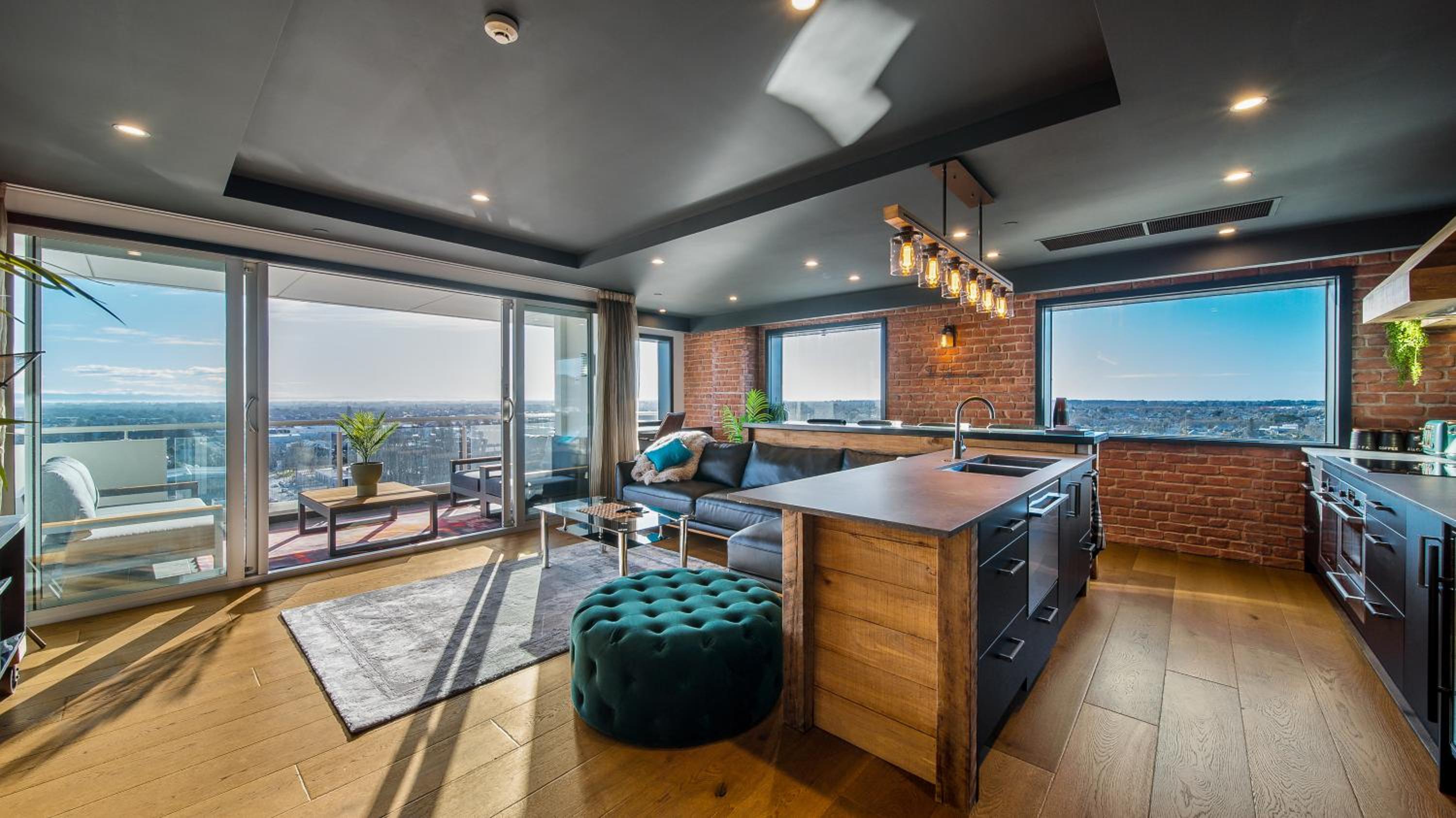 Apartment with Balcony