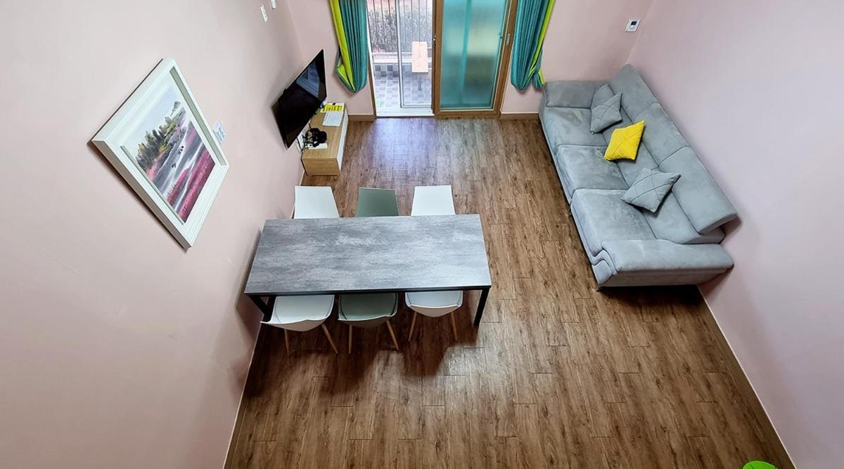 Duplex Studio - Photo 3