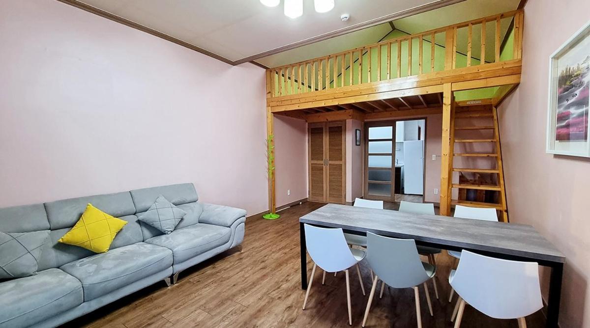 Duplex Studio - Photo 1