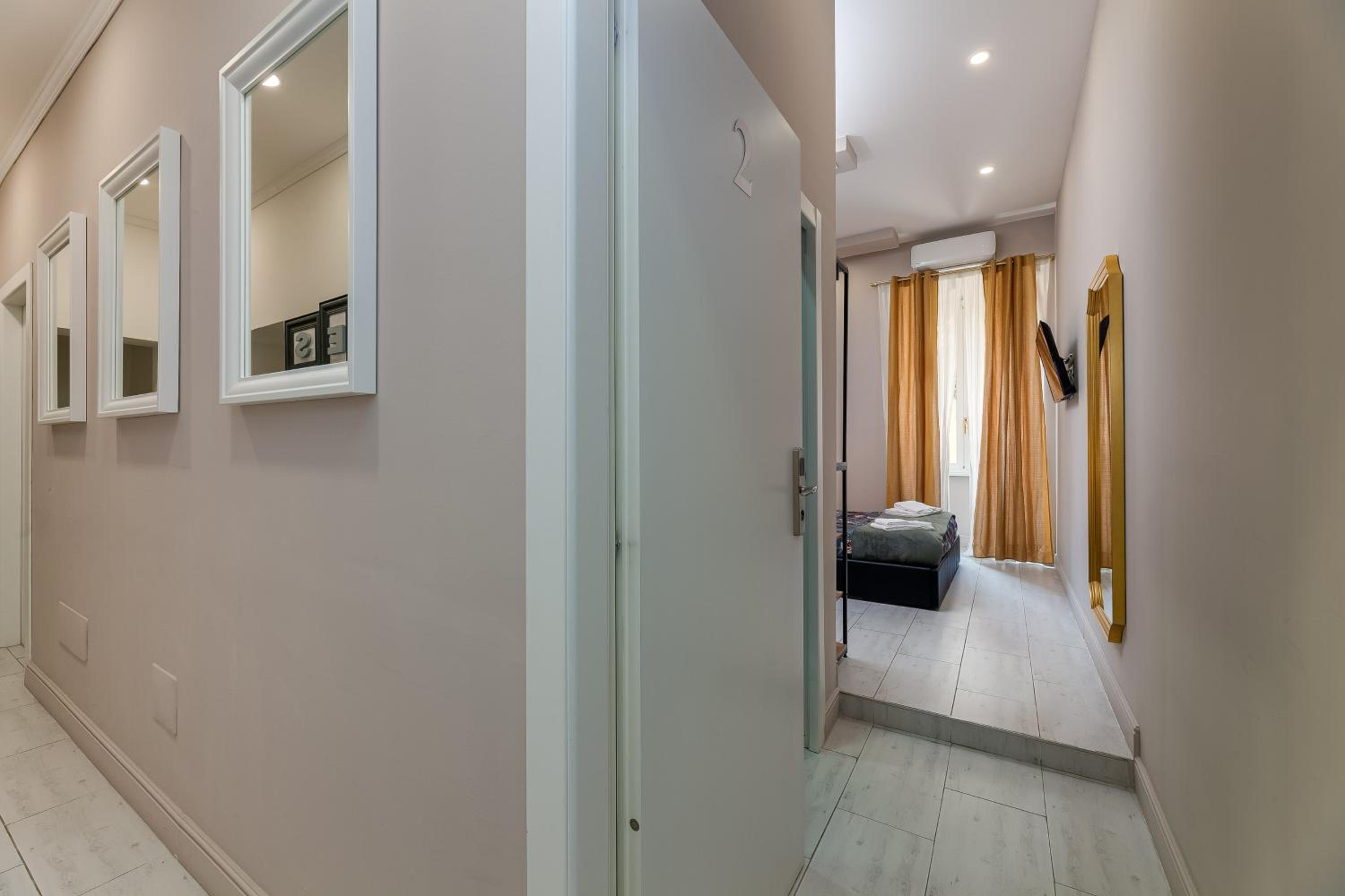 Double Room with Private Bathroom photo 1