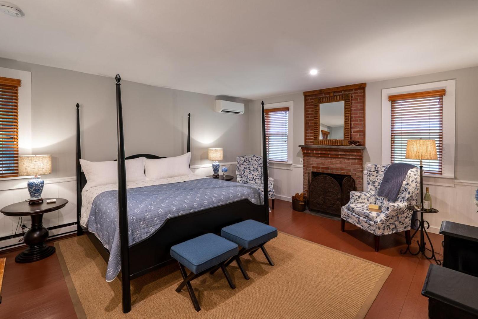 Superior King Room photo 1