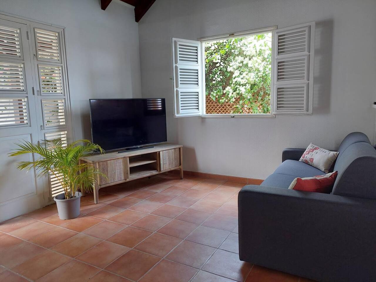 Two-Bedroom House photo 1