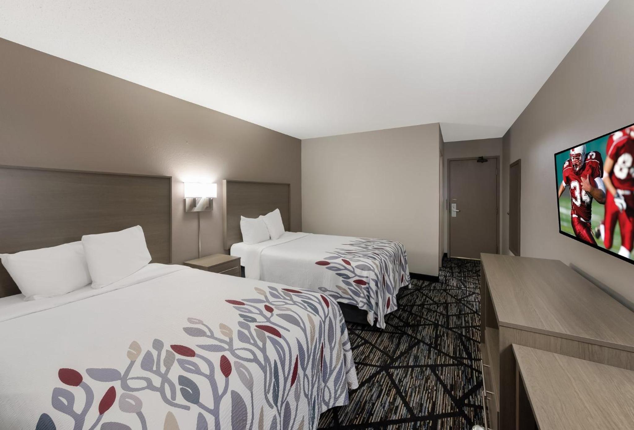 Deluxe Room with Two Double Beds Non-Smoking - Photo 3