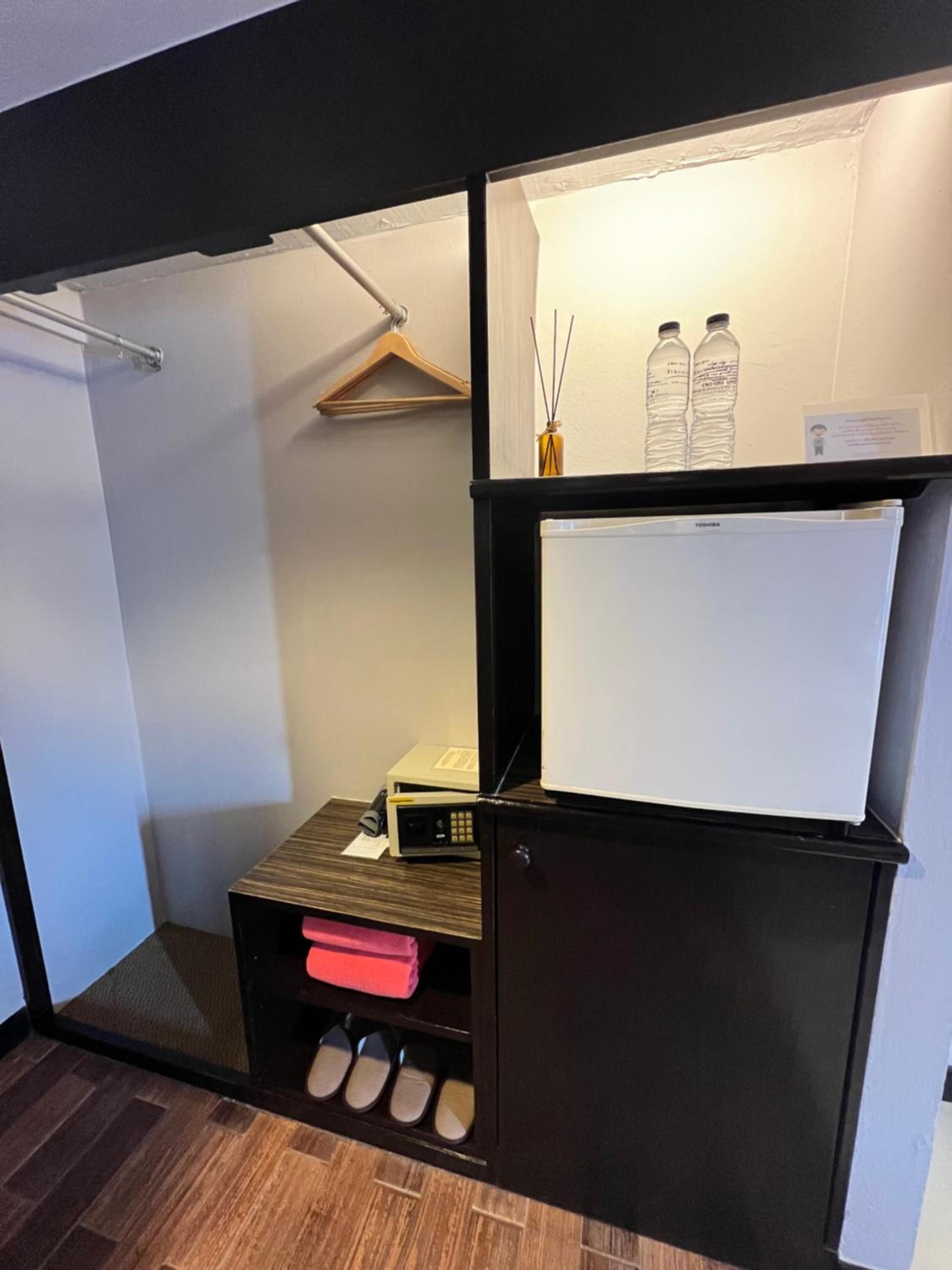Superior Twin Room - Photo 4