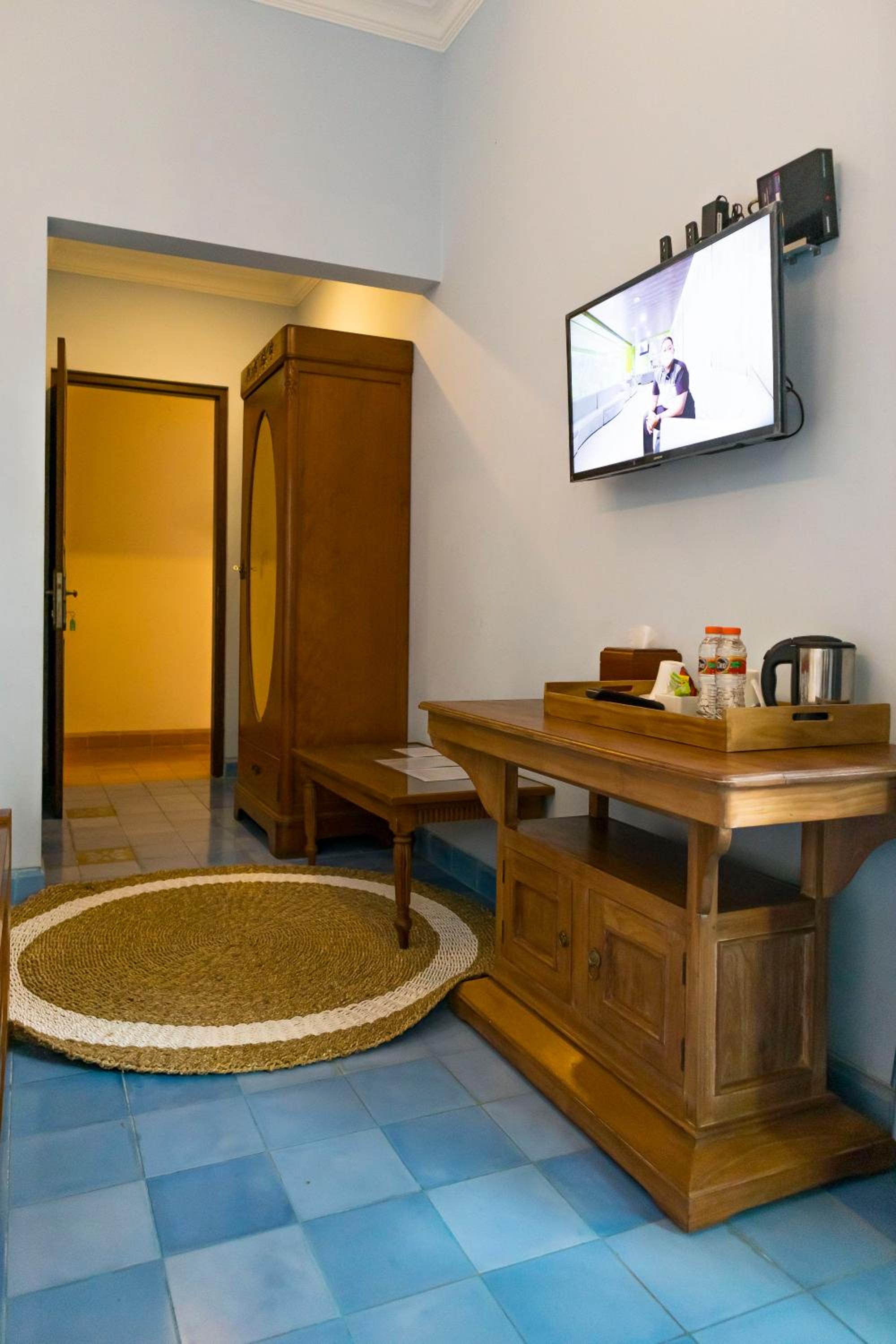 Standard Double Room - Photo 4
