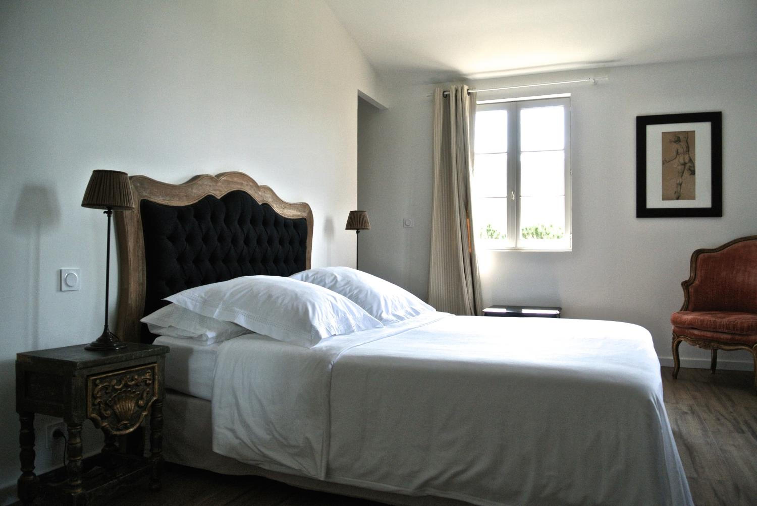 Deluxe Room - Photo 1
