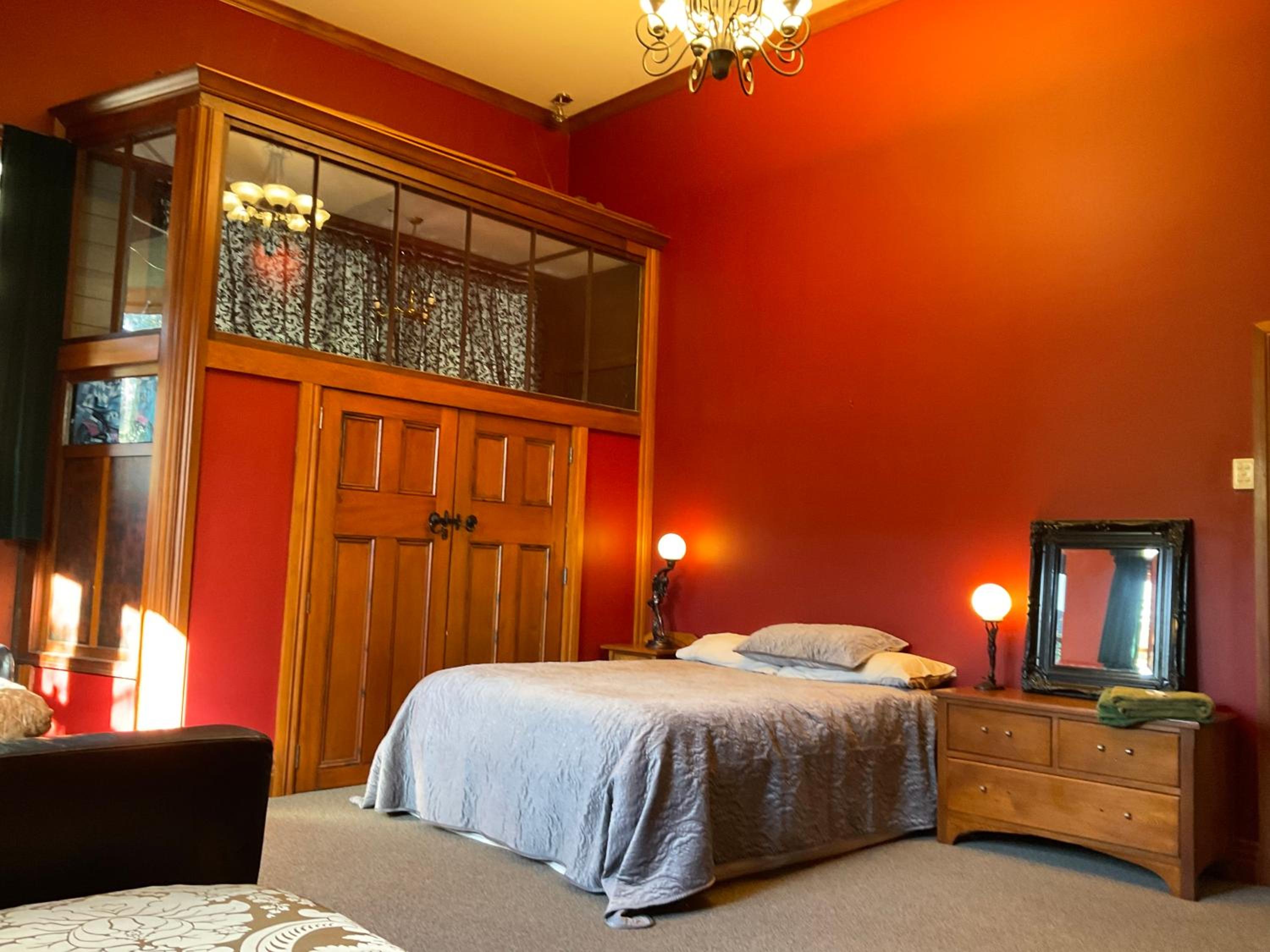 Double Room with Shared Bathroom photo 1