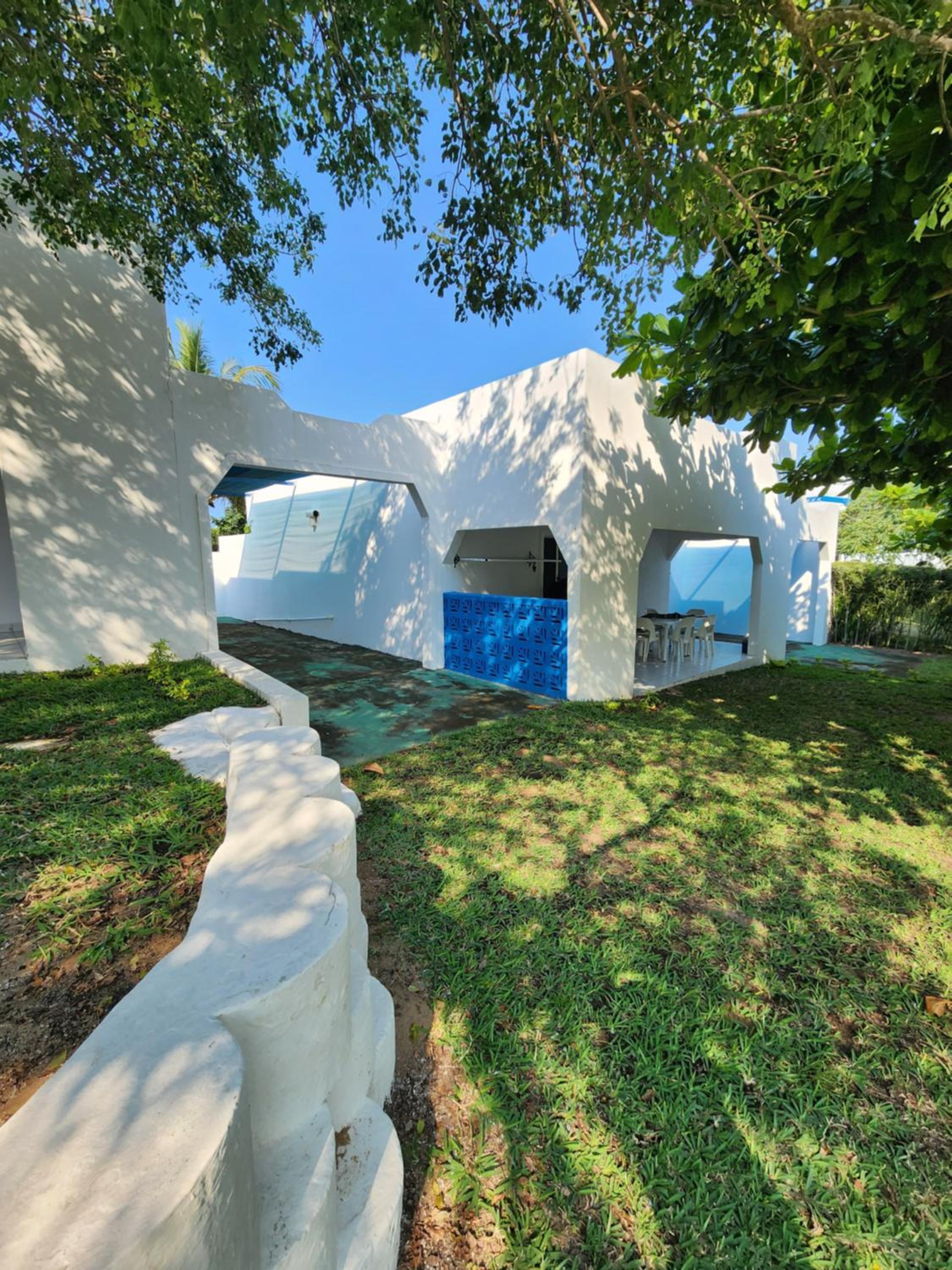Two-Bedroom House photo 3