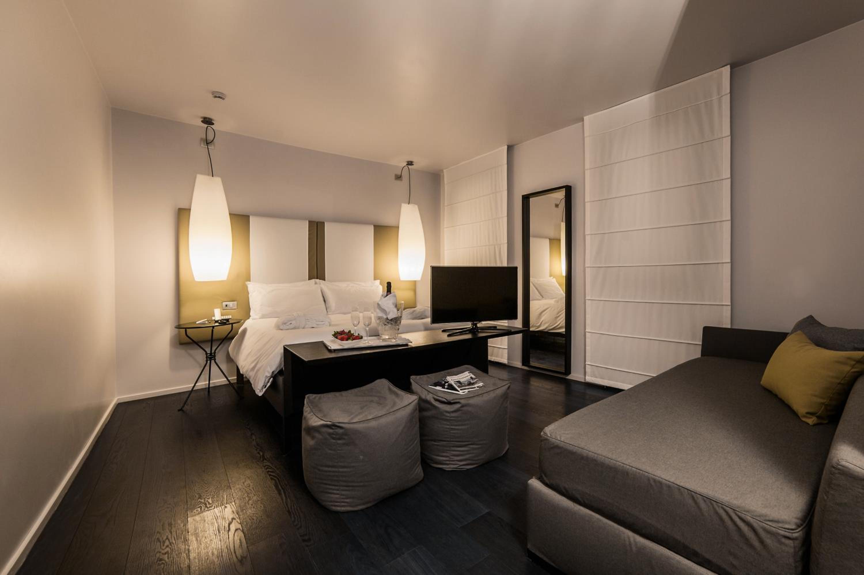 Superior Double Room - Photo 8